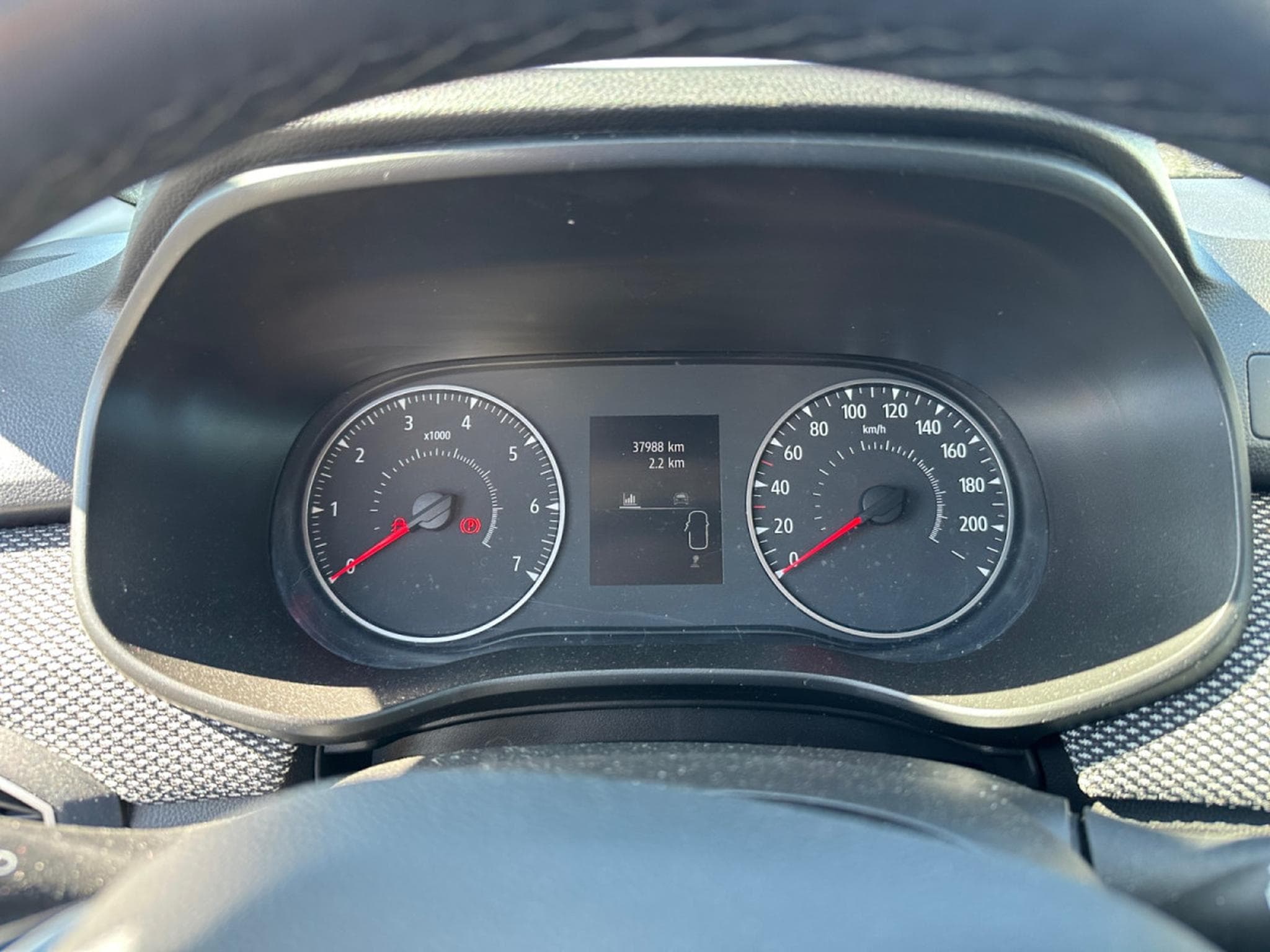 Dacia Sandero 1.0 Stepway Expression TCe 90 (2024) - Photo 10