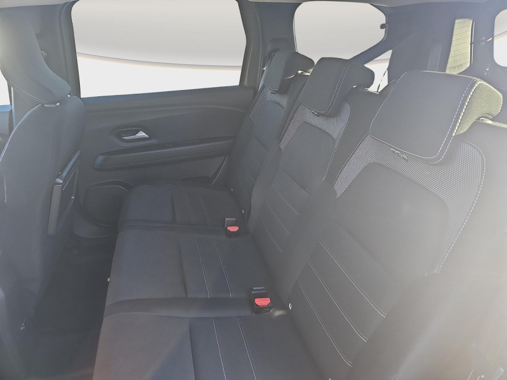 Dacia Jogger 1.6 Hybrid Extreme 7pl - NBI (2025) - Photo 7