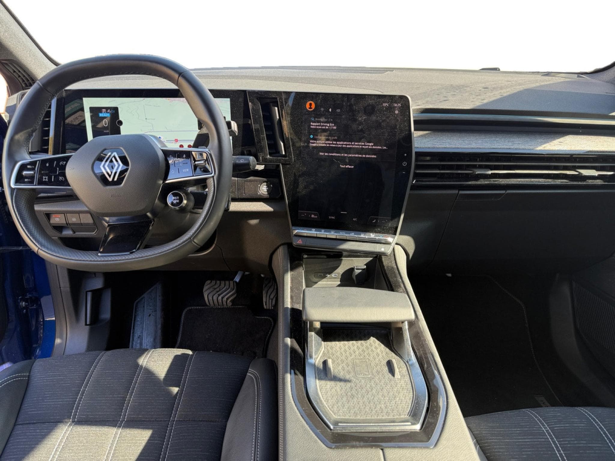 Renault Austral Techno E-Tech full hybrid 200 4 Control (2023) - Photo 9
