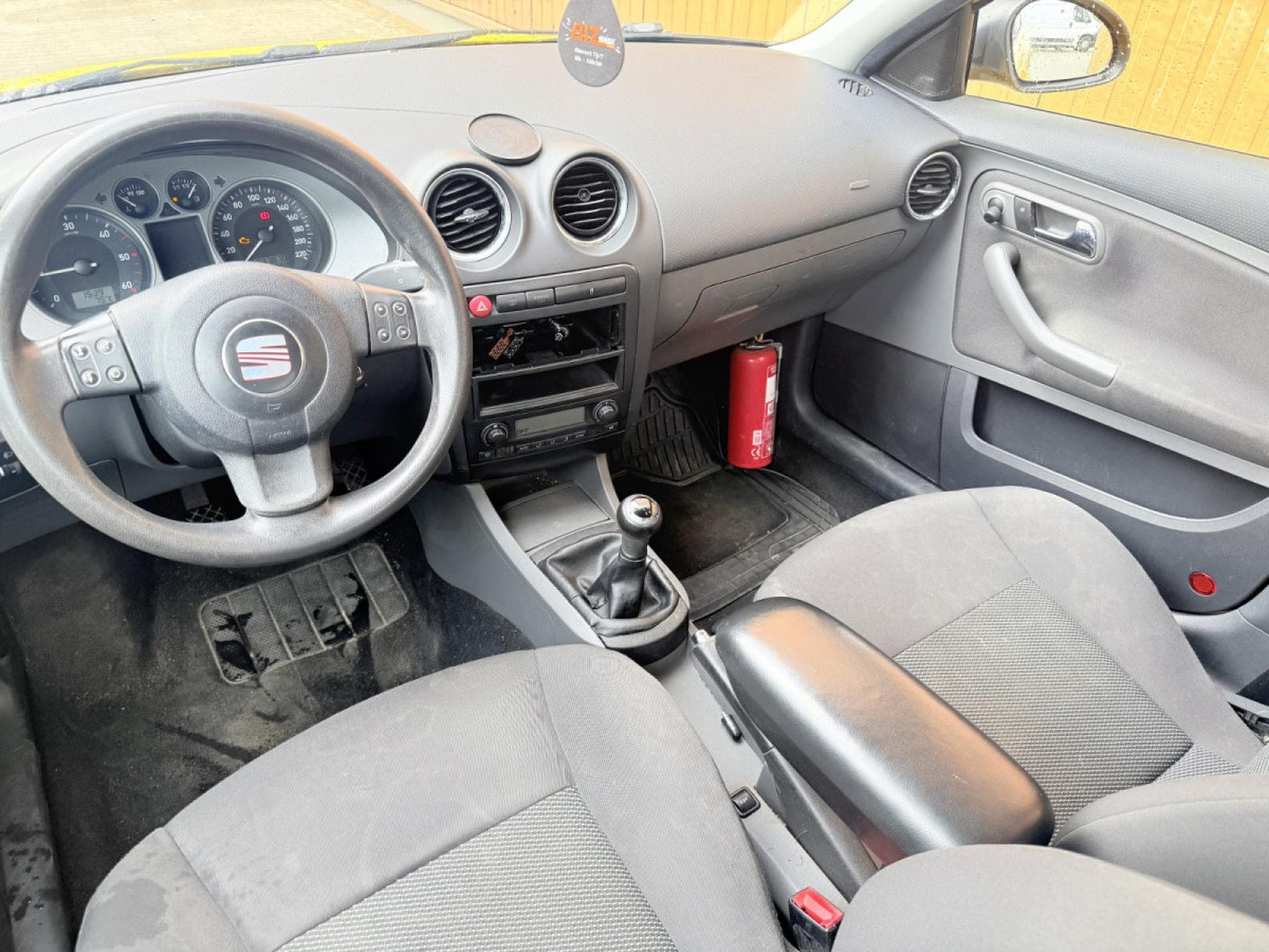 Seat Ibiza 1.4 Tdi 80 clim auto (2008) - Photo 4
