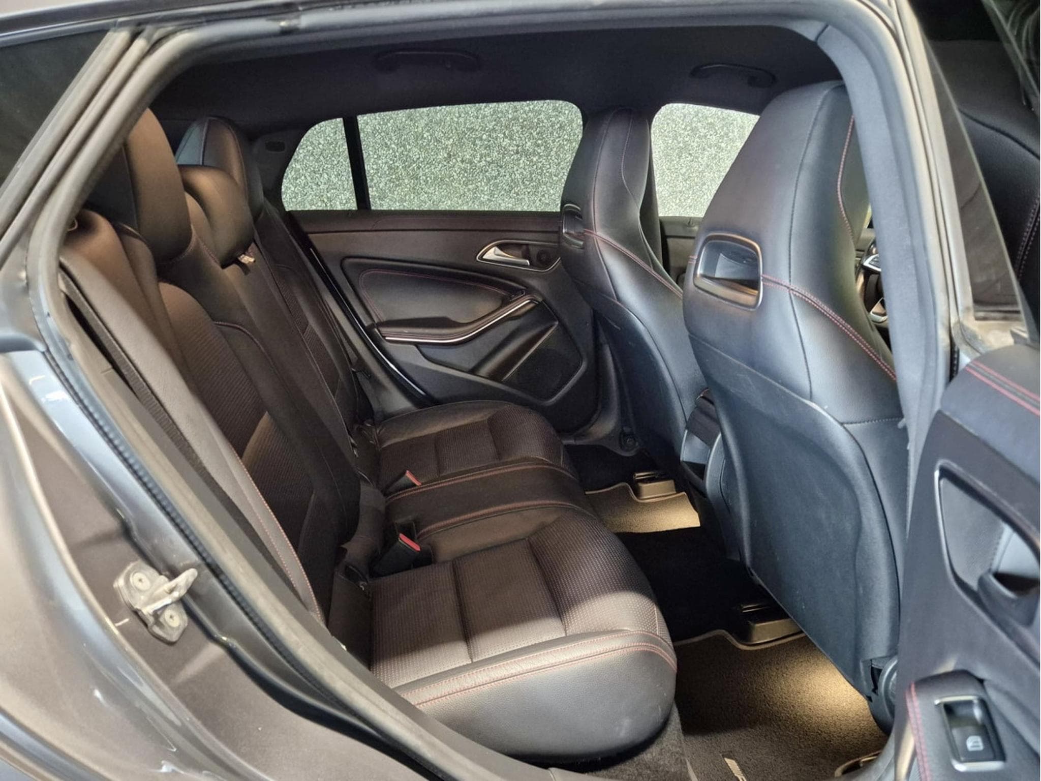 Mercedes CLA 200 Shooting Brake AMG LINE HARMAN KARDON CUIR NAVI (2019) - Foto 5