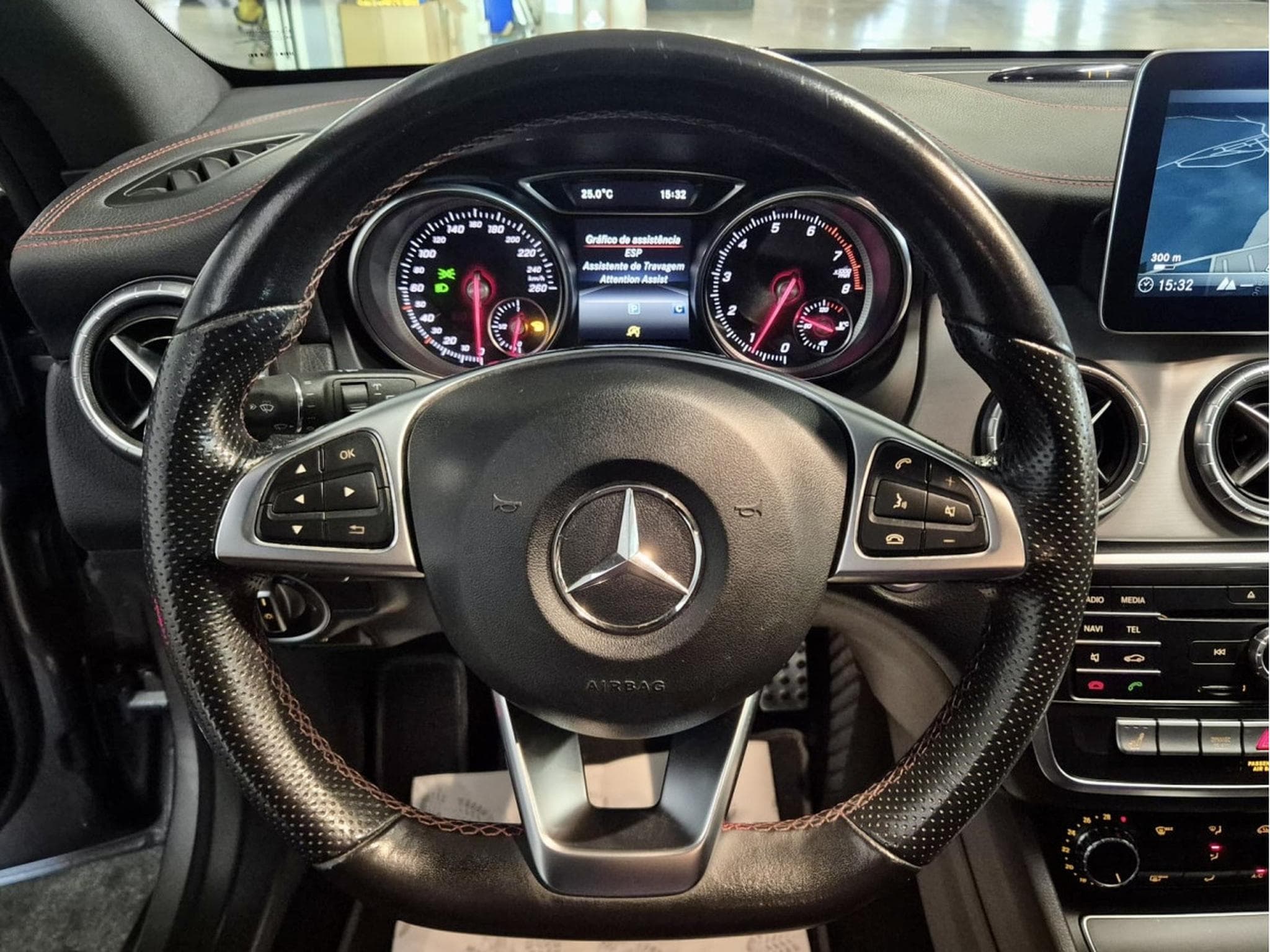 Mercedes CLA 200 Shooting Brake AMG LINE HARMAN KARDON CUIR NAVI (2019) - Foto 7