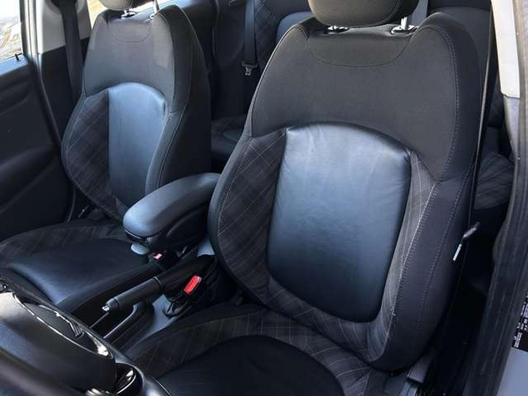 MINI Cooper ONE D 1.5 95 5P (2017) - Photo 14