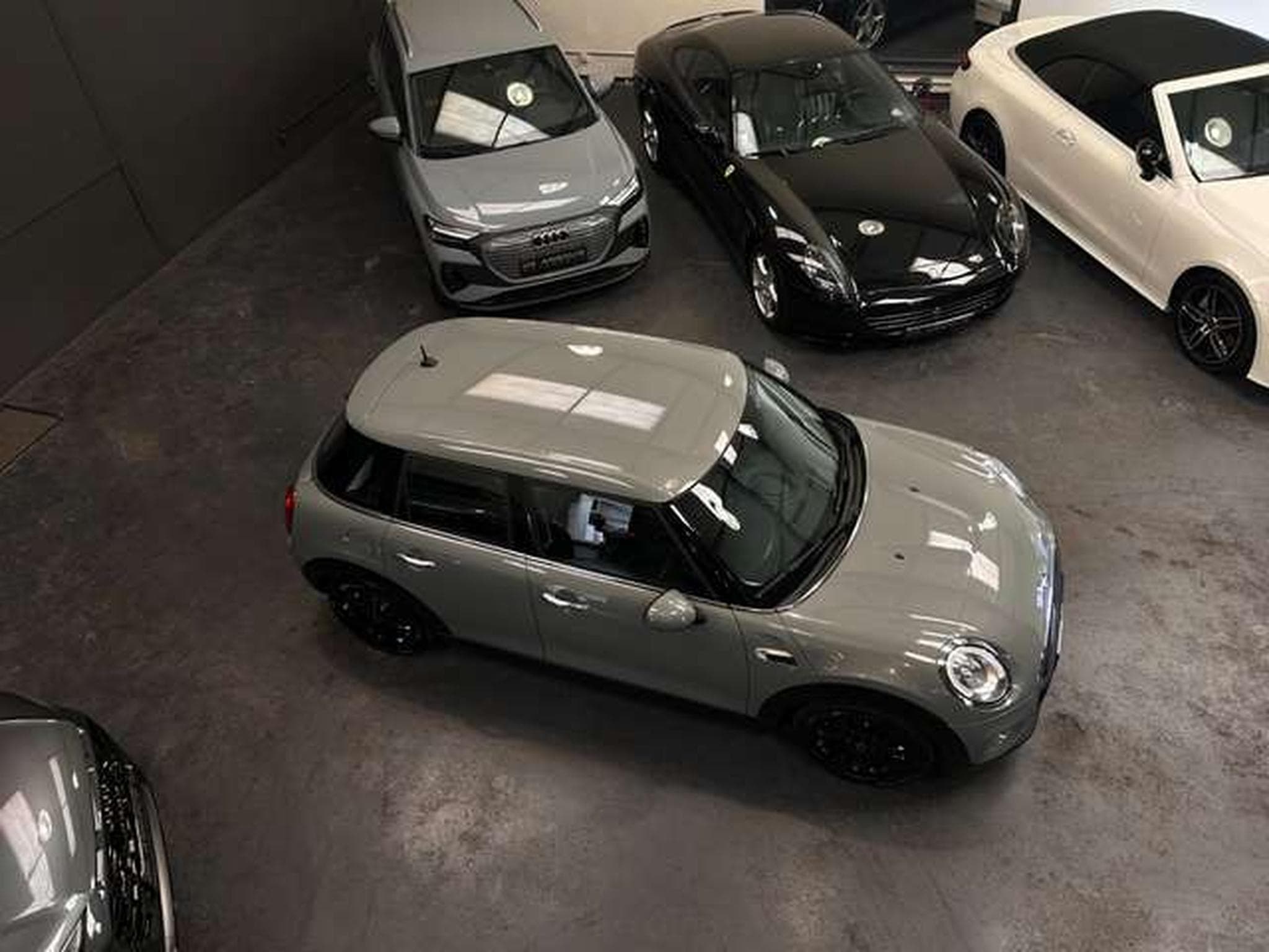 MINI Cooper ONE D 1.5 95 5P (2017) - Photo 2