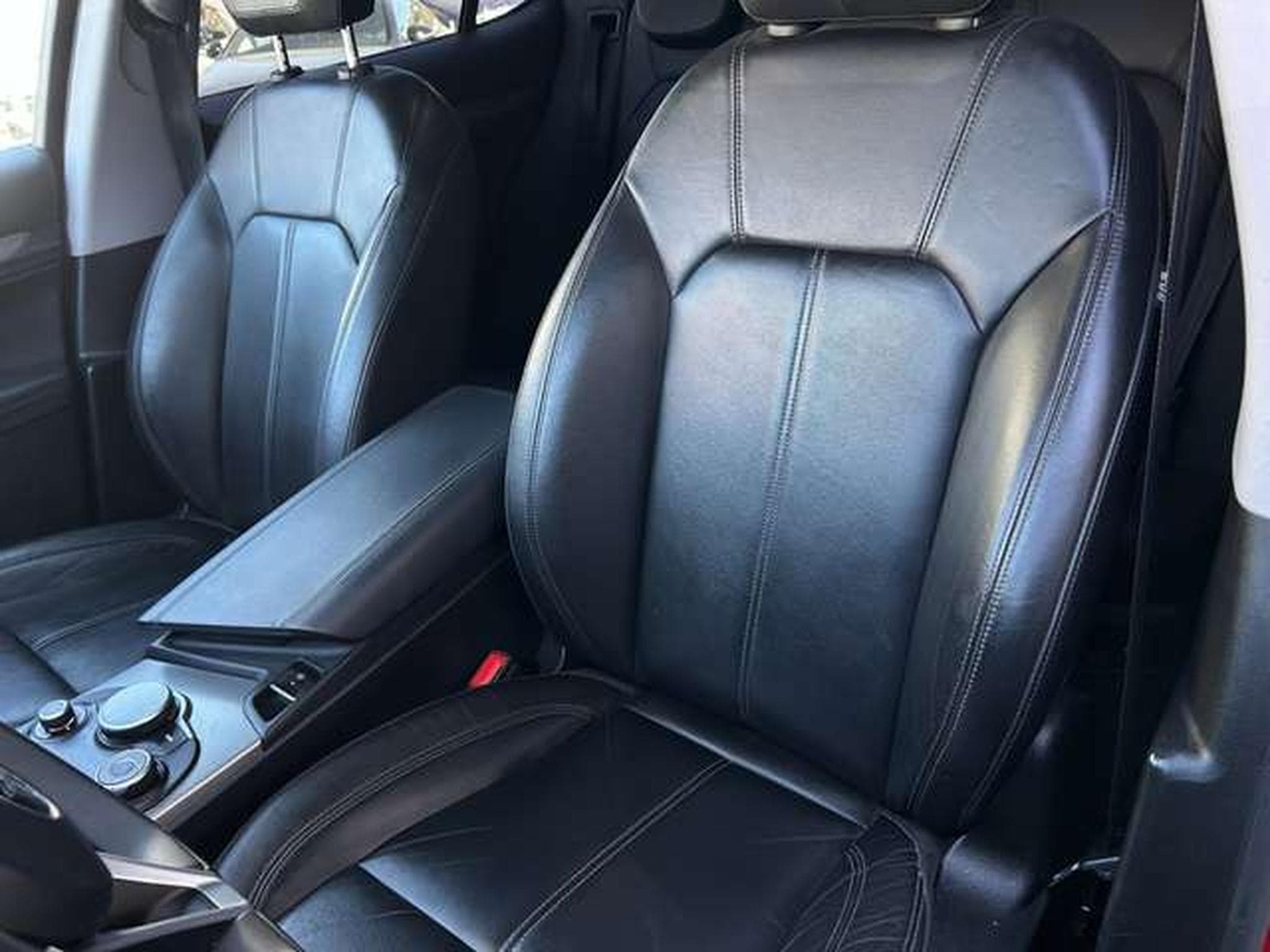 Alfa-Romeo Stelvio 2.2 DIESEL 210 AT8 Q4 SUPER (2017) - Photo 14