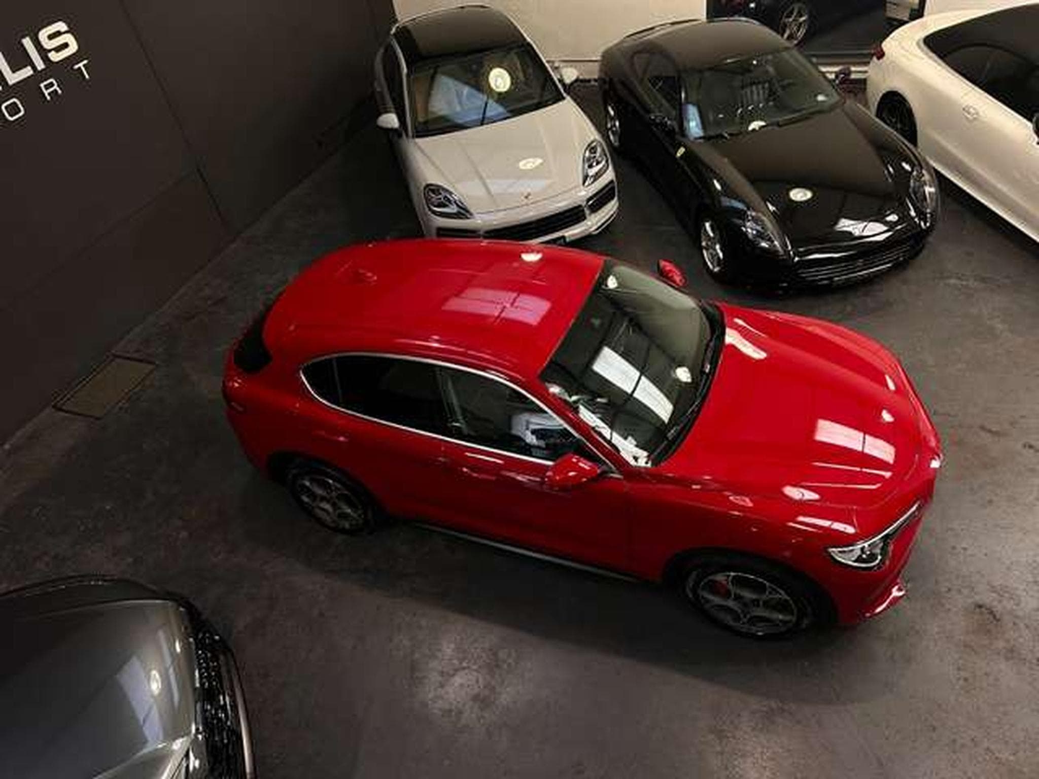 Alfa-Romeo Stelvio 2.2 DIESEL 210 AT8 Q4 SUPER (2017) - Photo 2