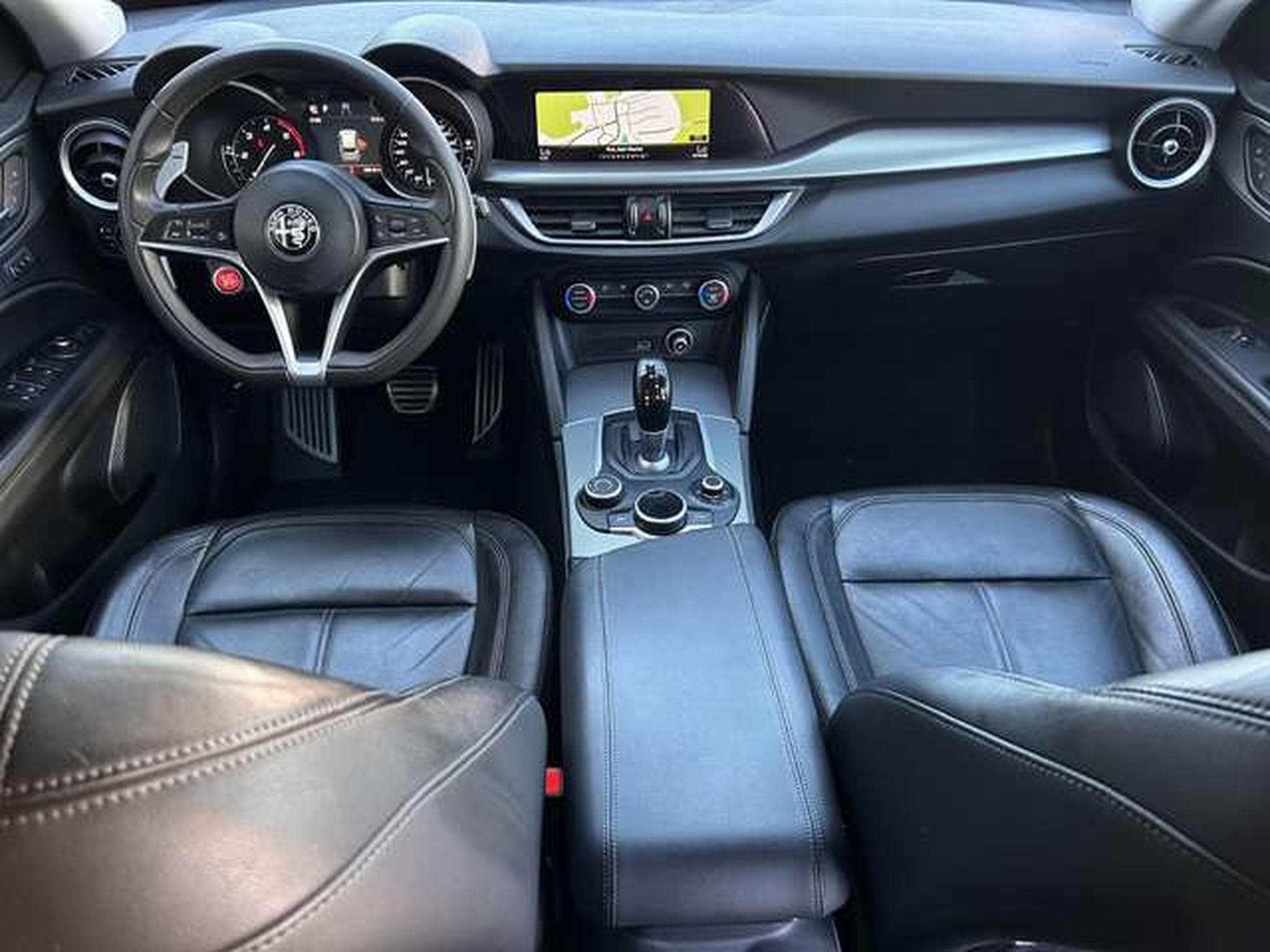 Alfa-Romeo Stelvio 2.2 DIESEL 210 AT8 Q4 SUPER (2017) - Photo 3