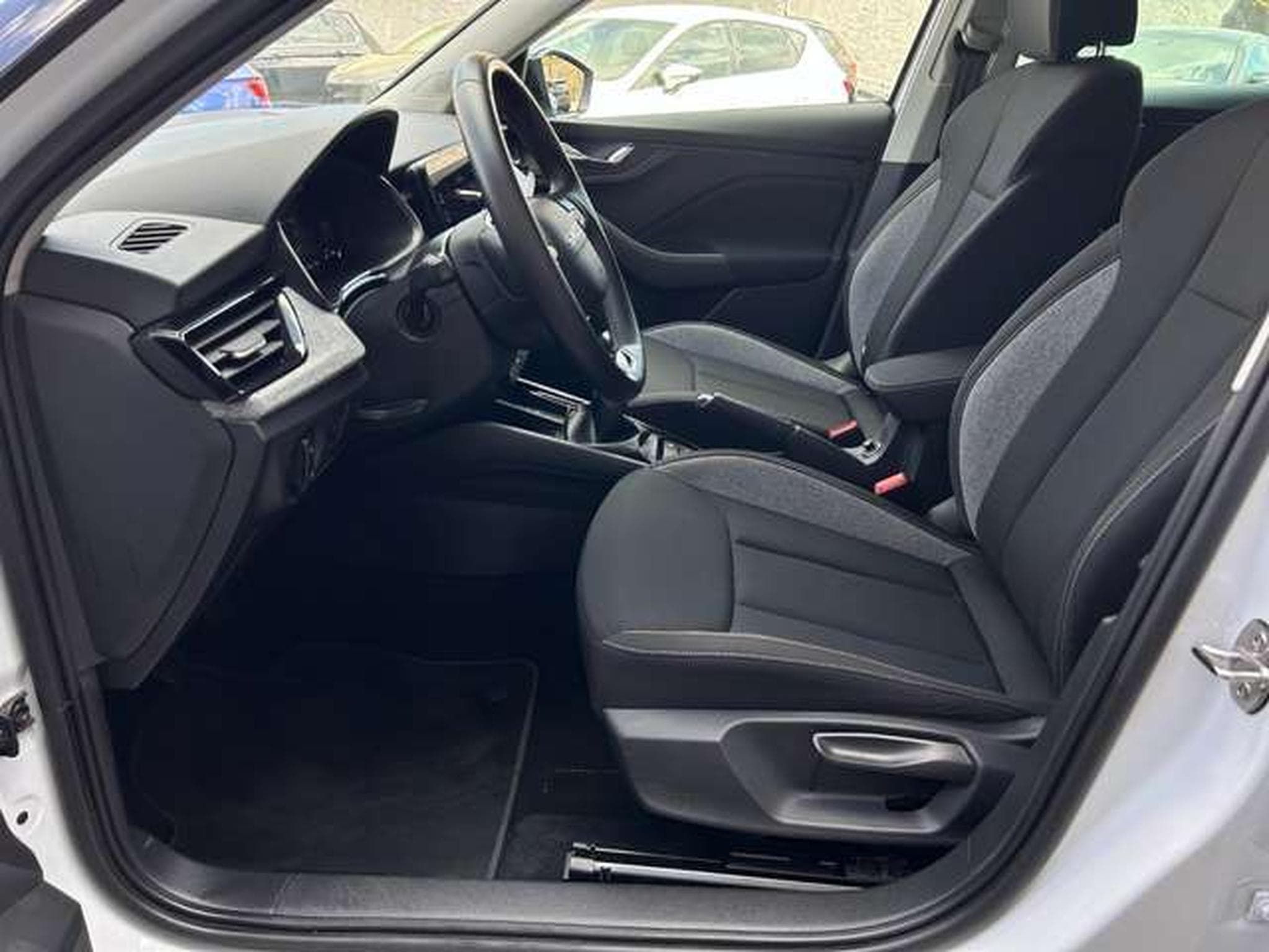 Skoda Kamiq 1.5 TSI 150 ACT EDITION (2025) - Photo 13