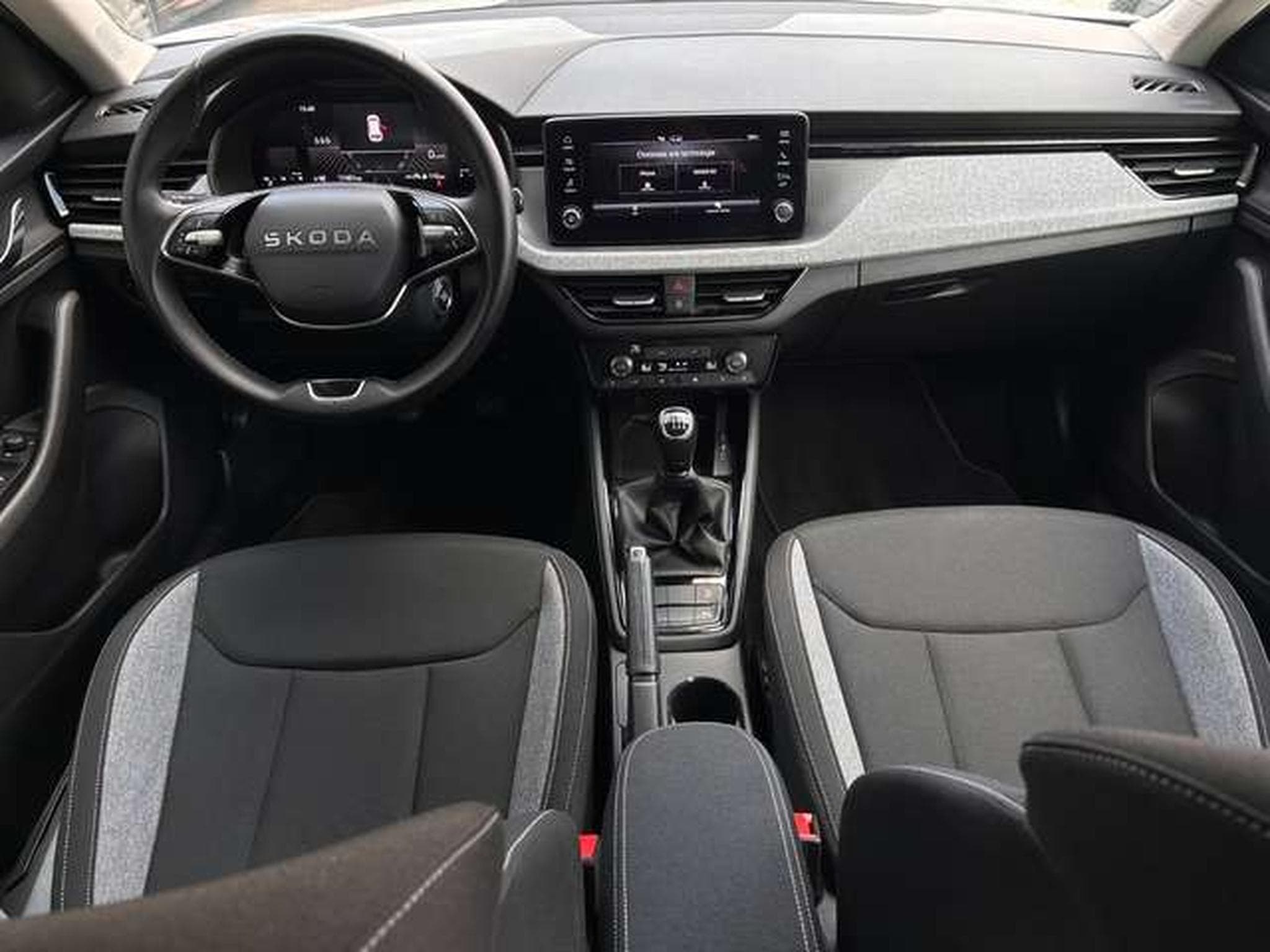 Skoda Kamiq 1.5 TSI 150 ACT EDITION (2025) - Photo 3