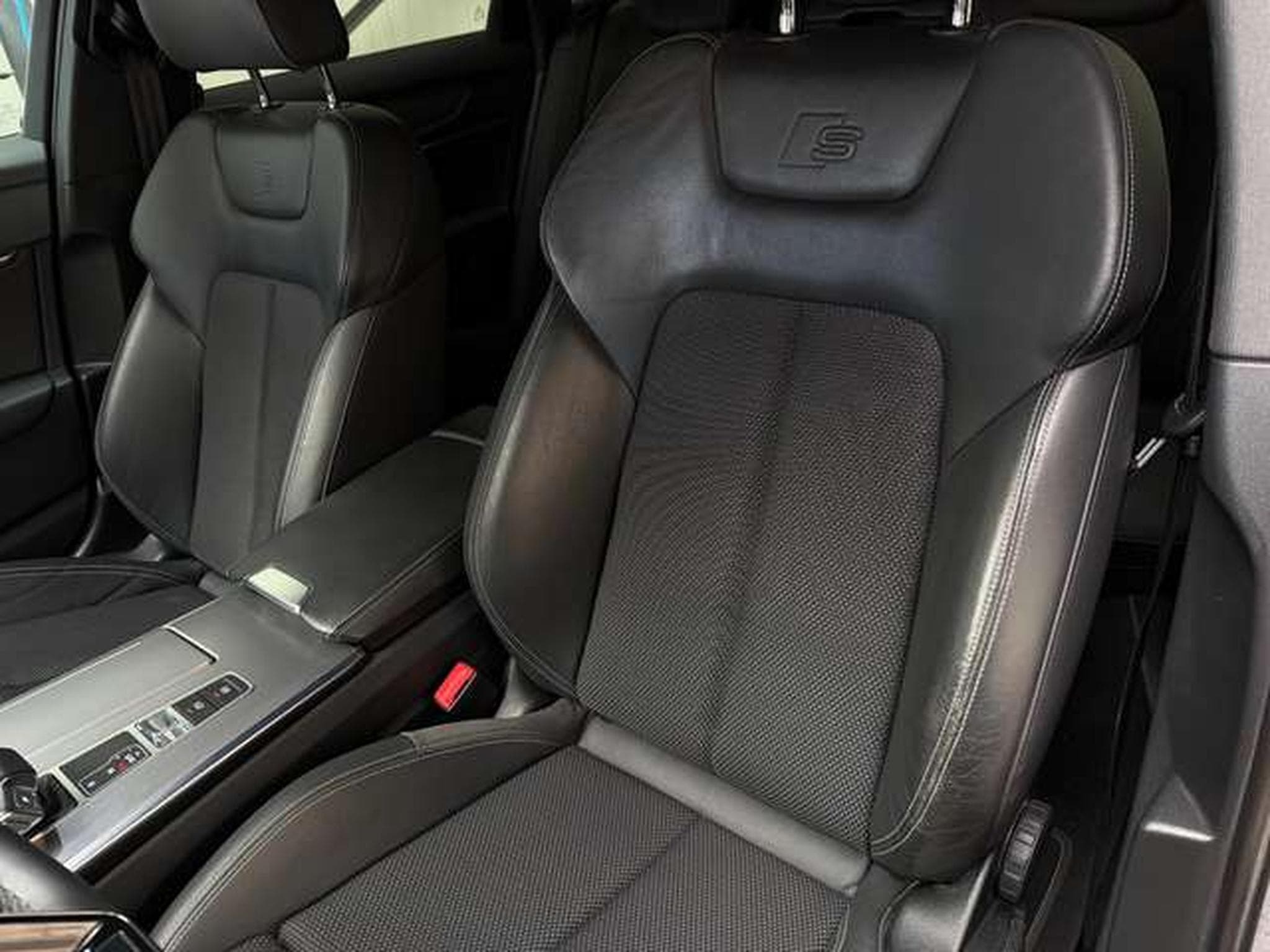Audi A6 35 TDI S LINE S-TRONIC (2021) - Photo 14