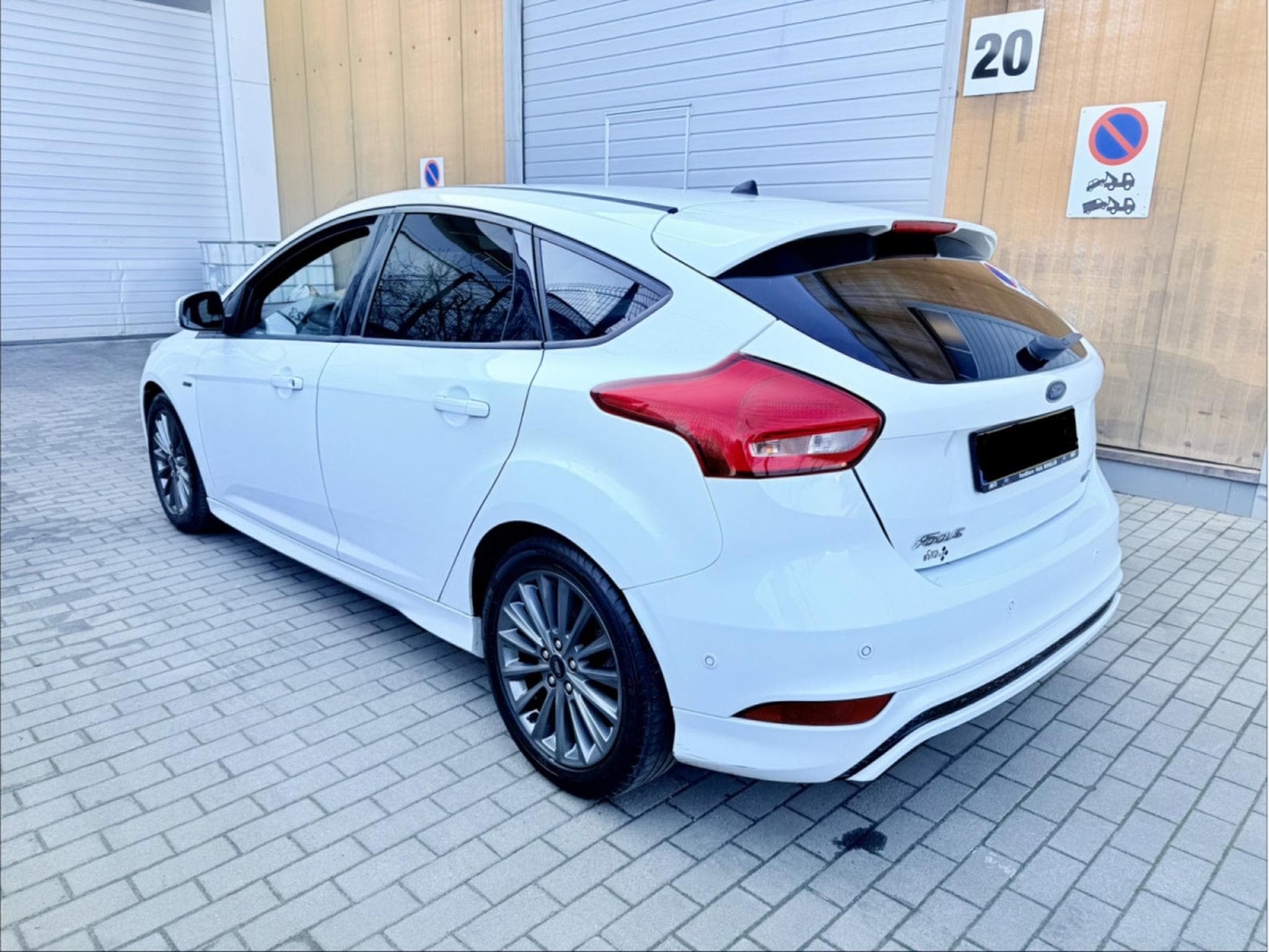 Ford Focus 1.0 EcoBoost 125 ST-Line (2017) - Foto 3