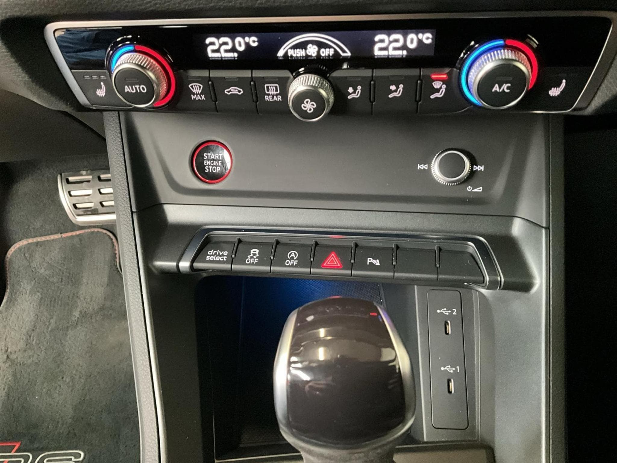 Audi RSQ3 SB+quattro+S-tronic (2022) - Foto 19