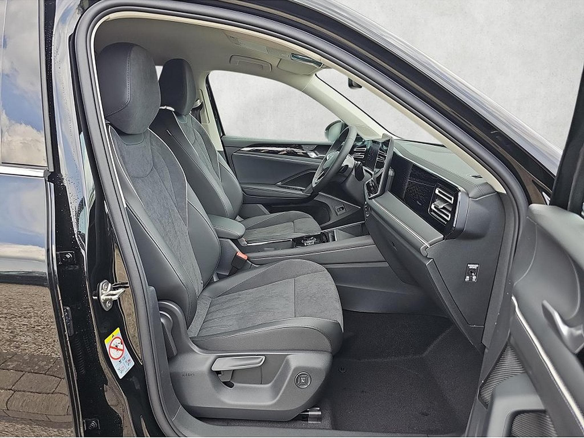 VW Tiguan (2026) - Foto 10