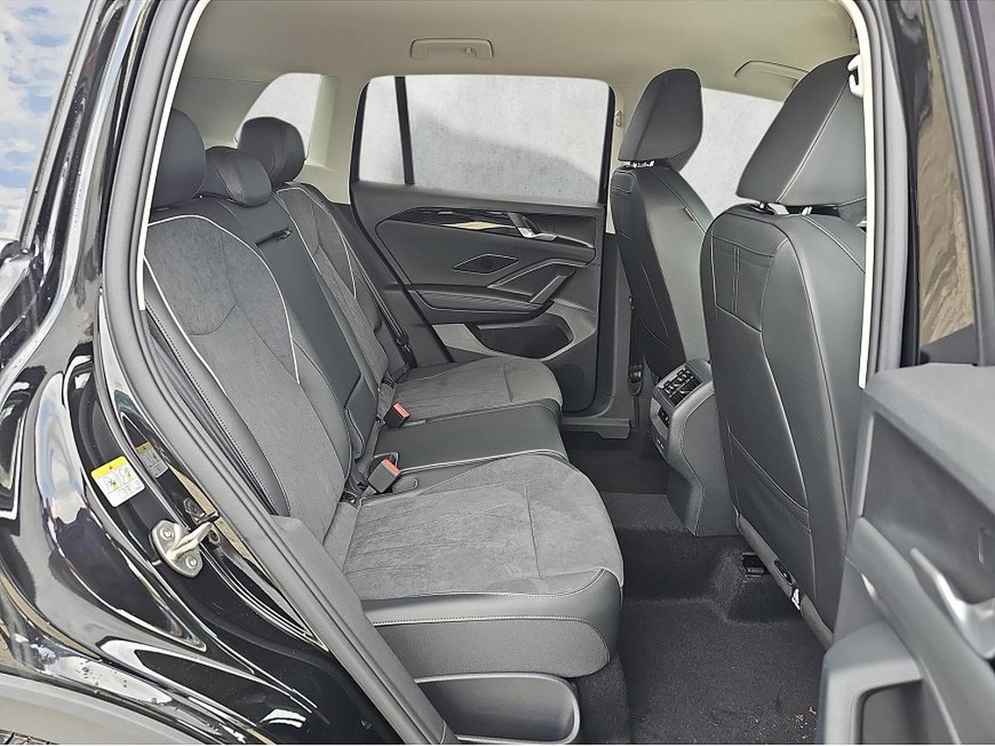 VW Tiguan (2026) - Foto 13