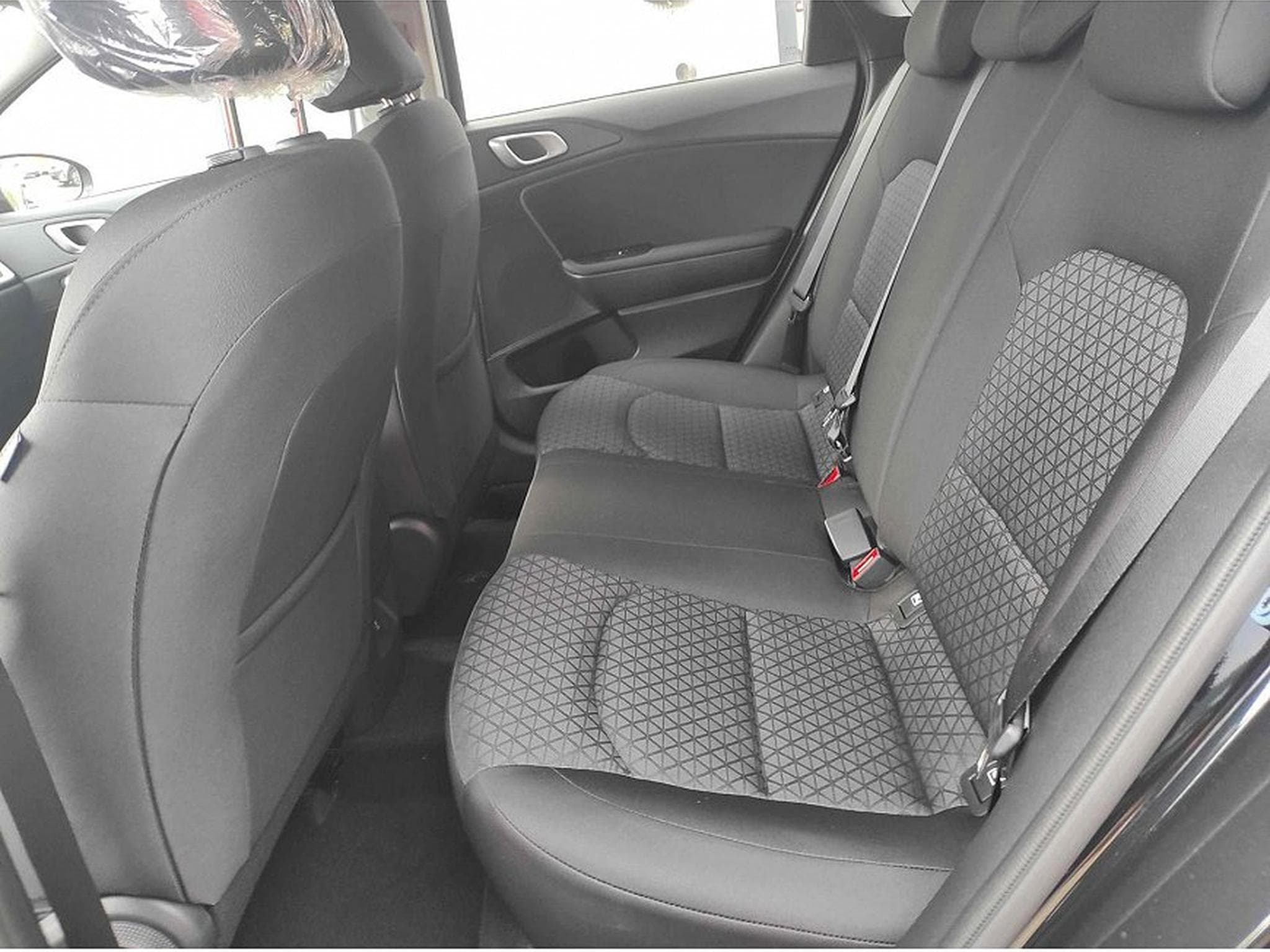 Kia Ceed (2026) - Foto 15