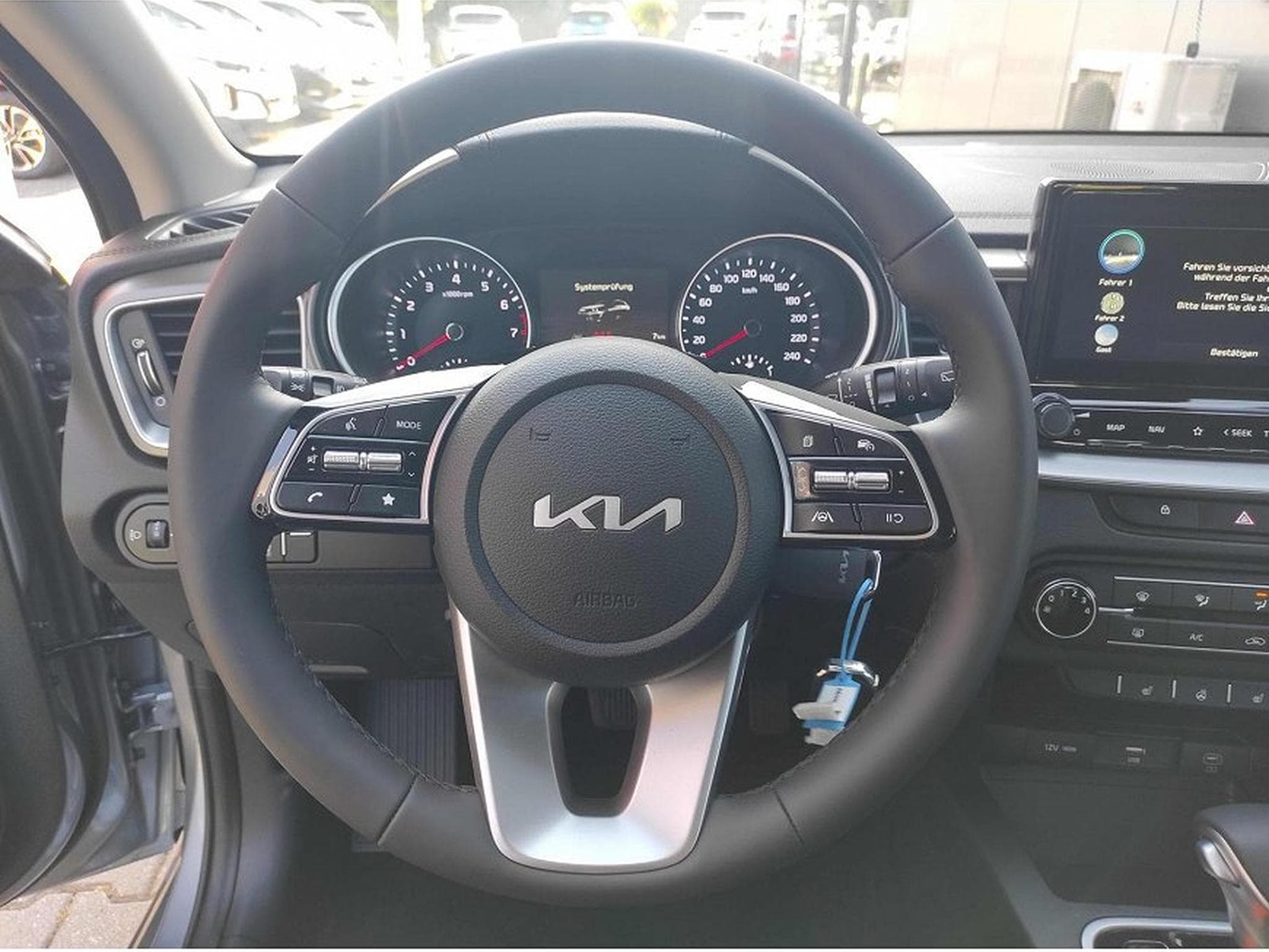 Kia Ceed (2026) - Foto 10