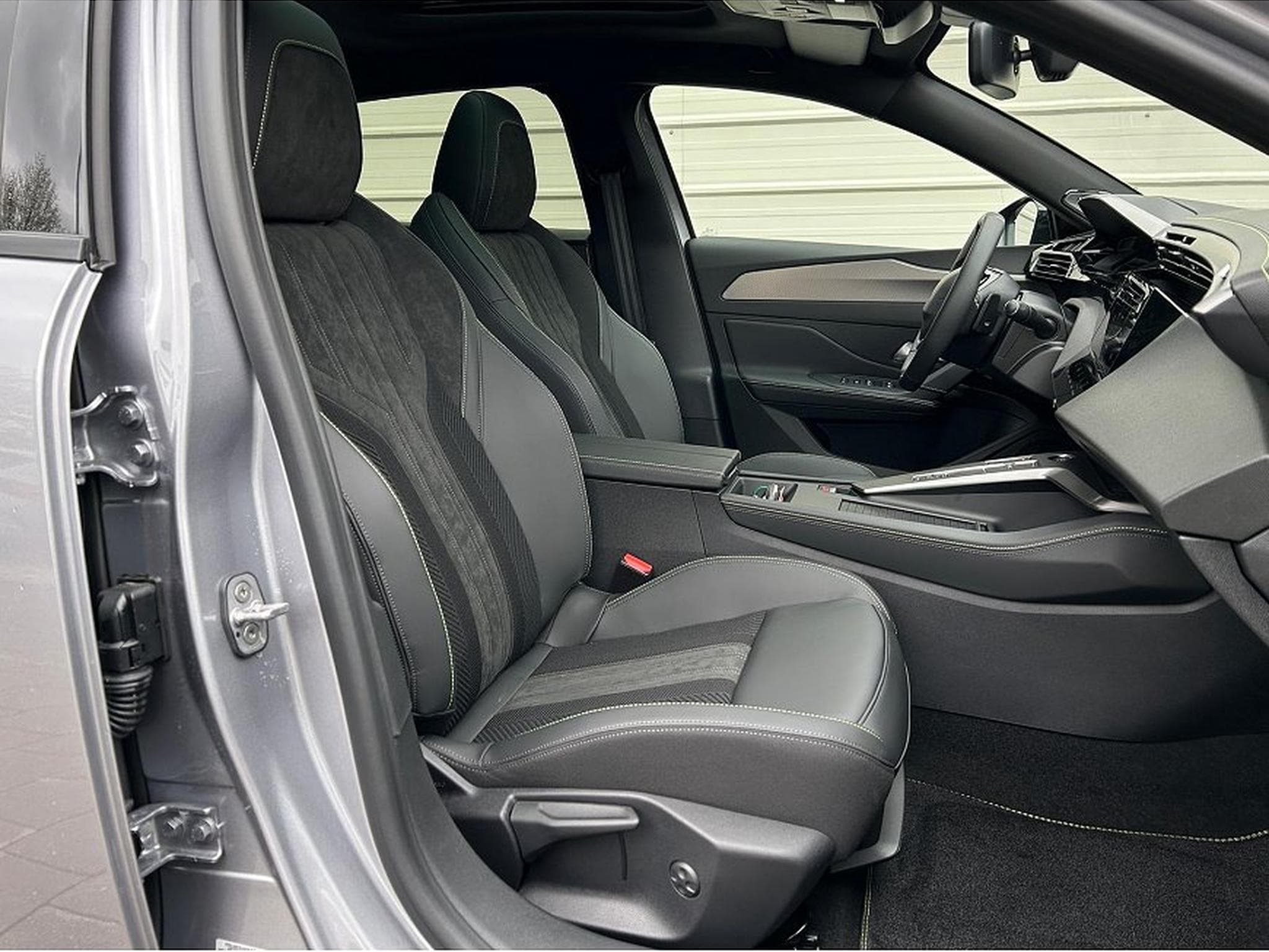 Peugeot 308 (2026) - Photo 13