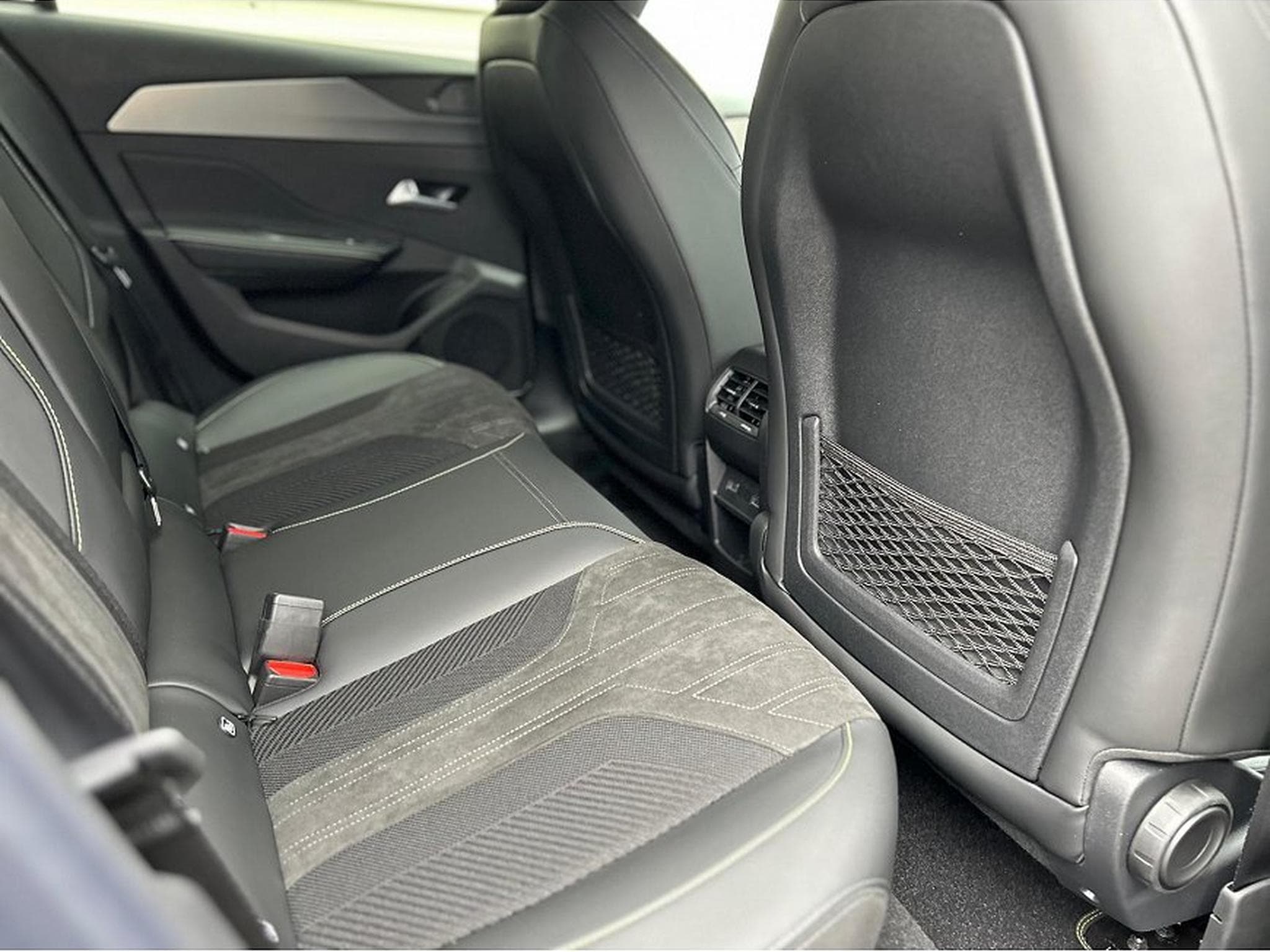 Peugeot 308 (2026) - Photo 12
