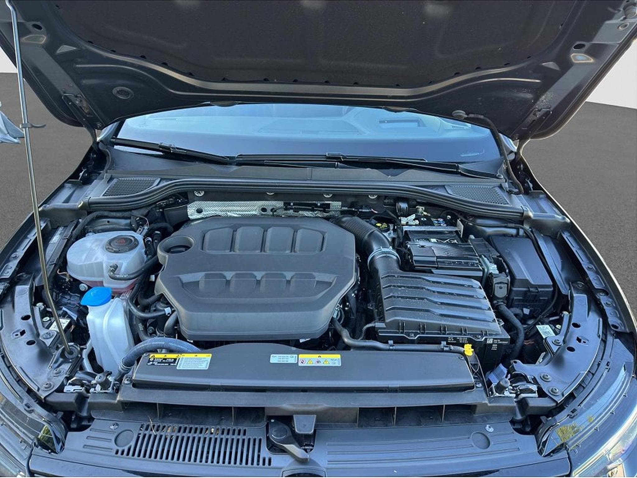 VW Golf (2025) - Foto 22