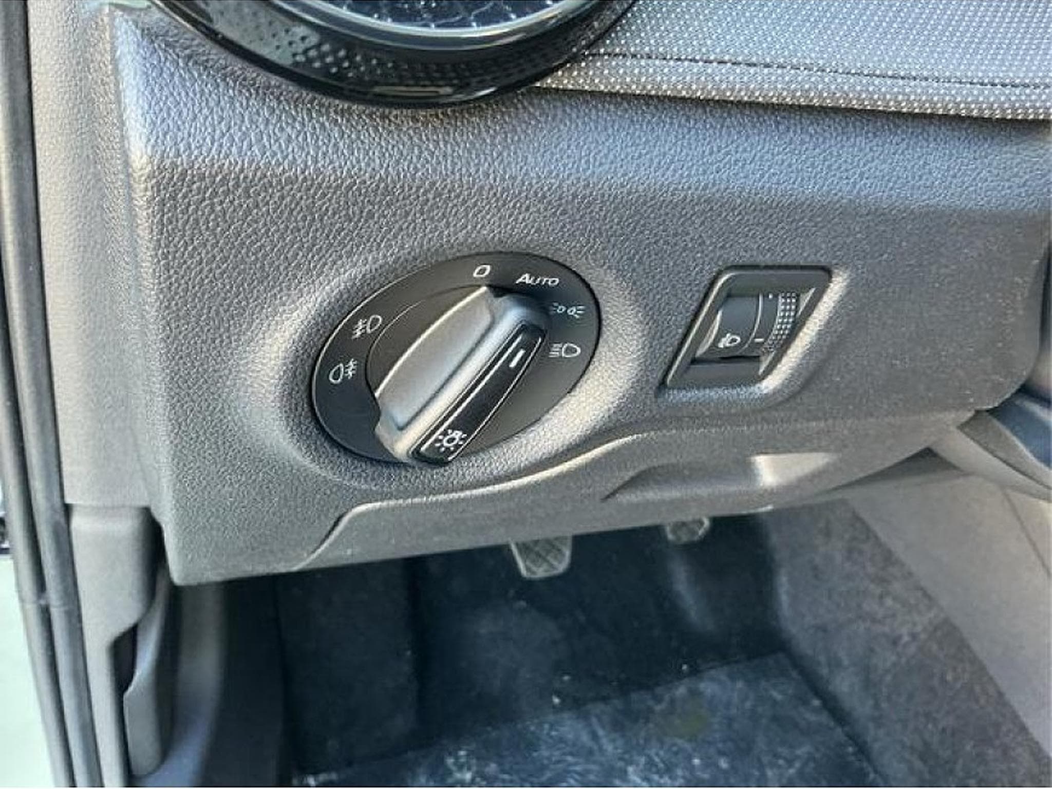 Skoda Fabia (2025) - Foto 12