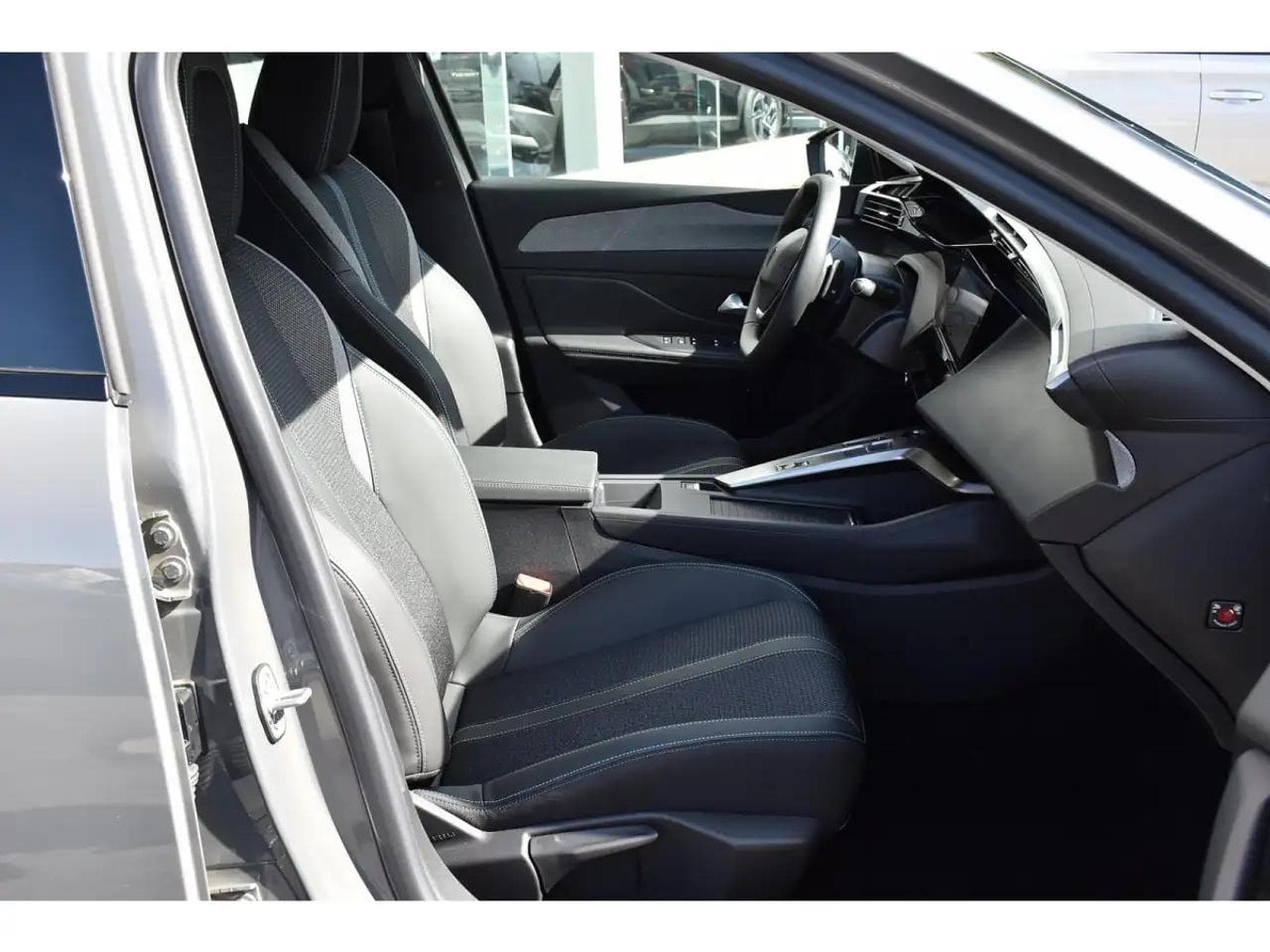 Peugeot 308 (2025) - Photo 3