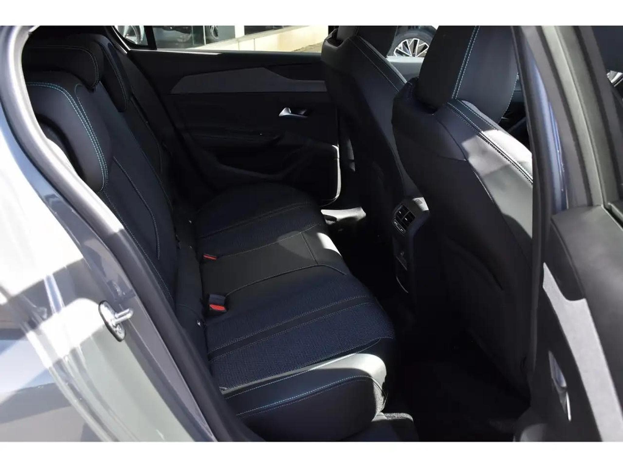 Peugeot 308 (2025) - Photo 8