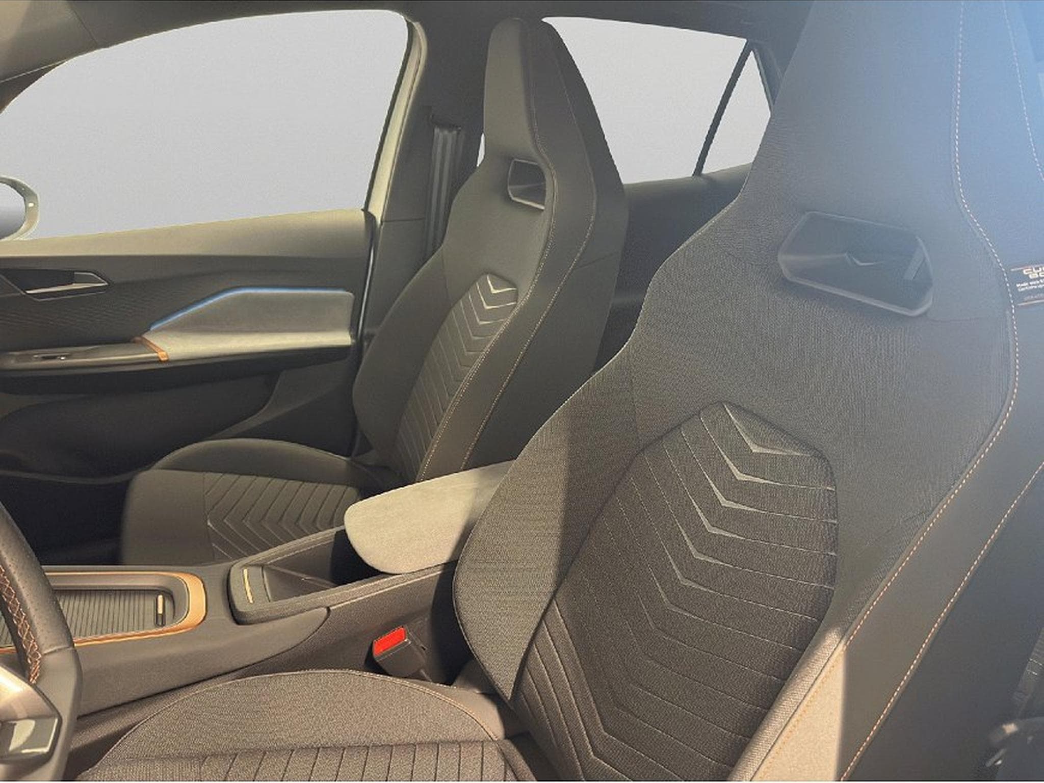 Cupra Born (2025) - Foto 9