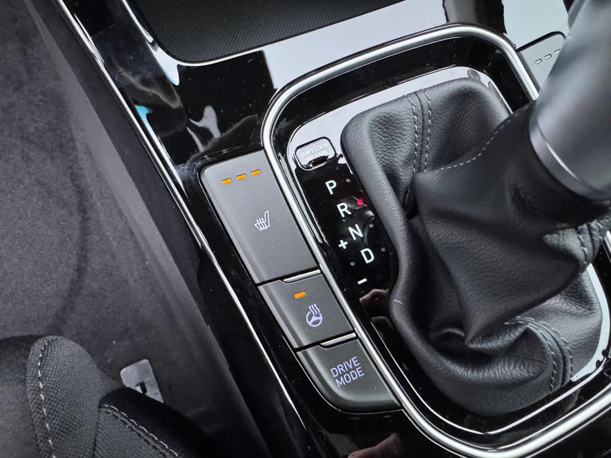 Hyundai i30 1.5 T-GDI 140 DCT Trend + (2025) - Photo 10