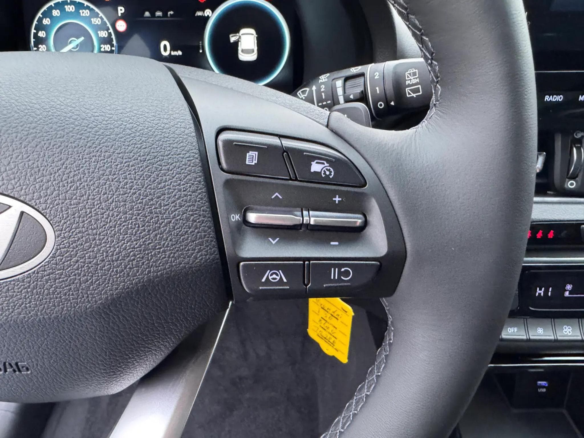 Hyundai i30 1.5 T-GDI 140 DCT Trend + (2025) - Photo 12