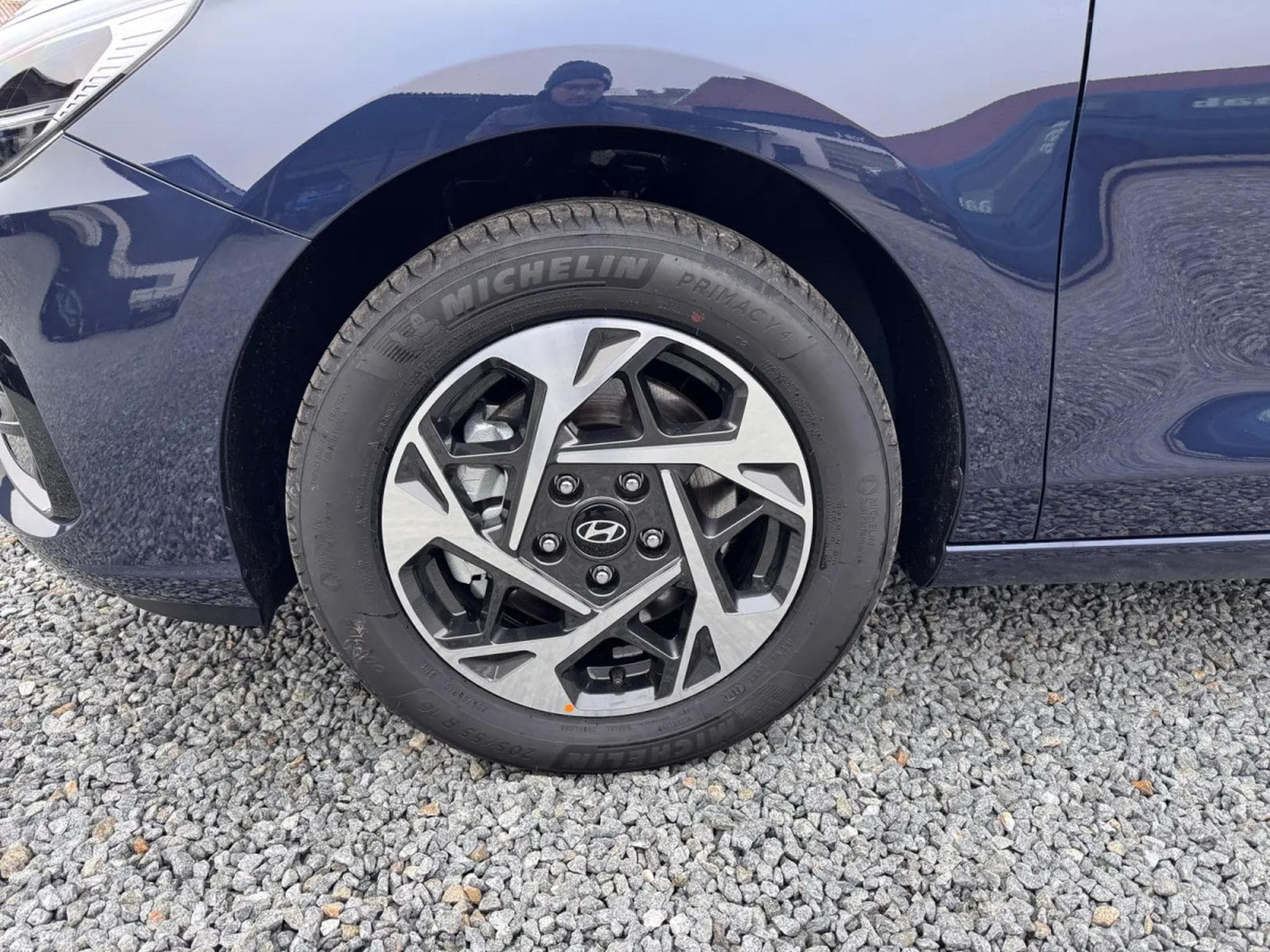 Hyundai i30 1.5 T-GDI 140 DCT Trend + (2025) - Photo 3