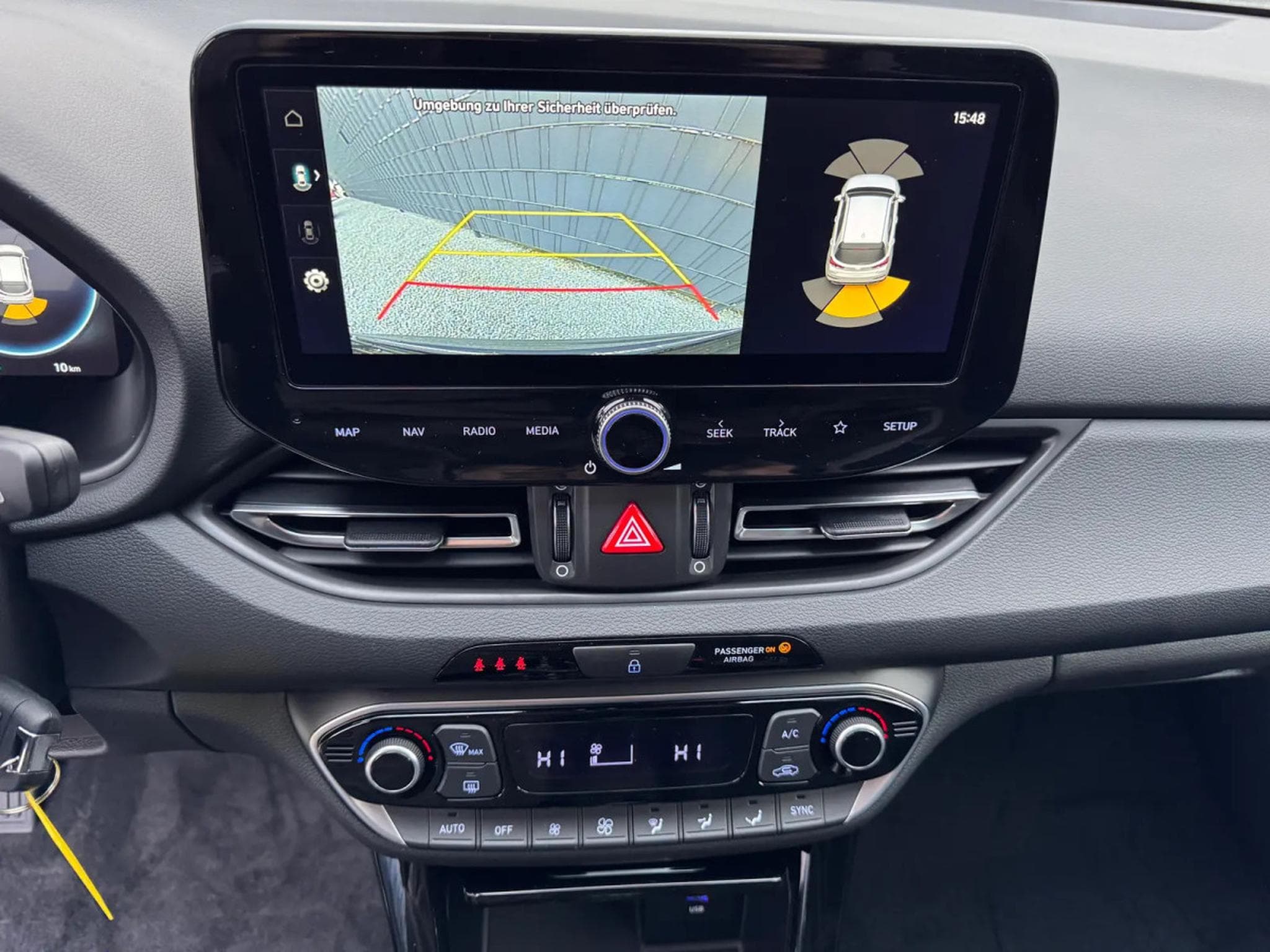 Hyundai i30 1.5 T-GDI 140 DCT Trend + (2025) - Photo 9