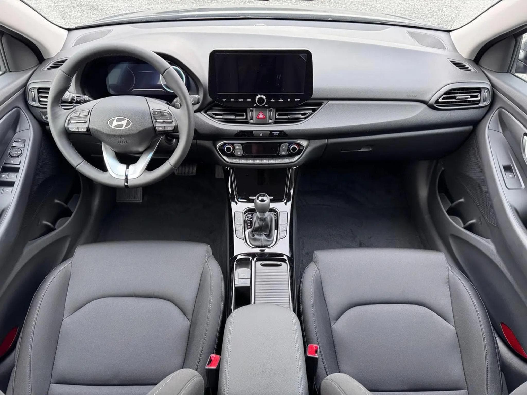 Hyundai i30 1.5 T-GDI 140 DCT Trend + (2026) - Photo 4