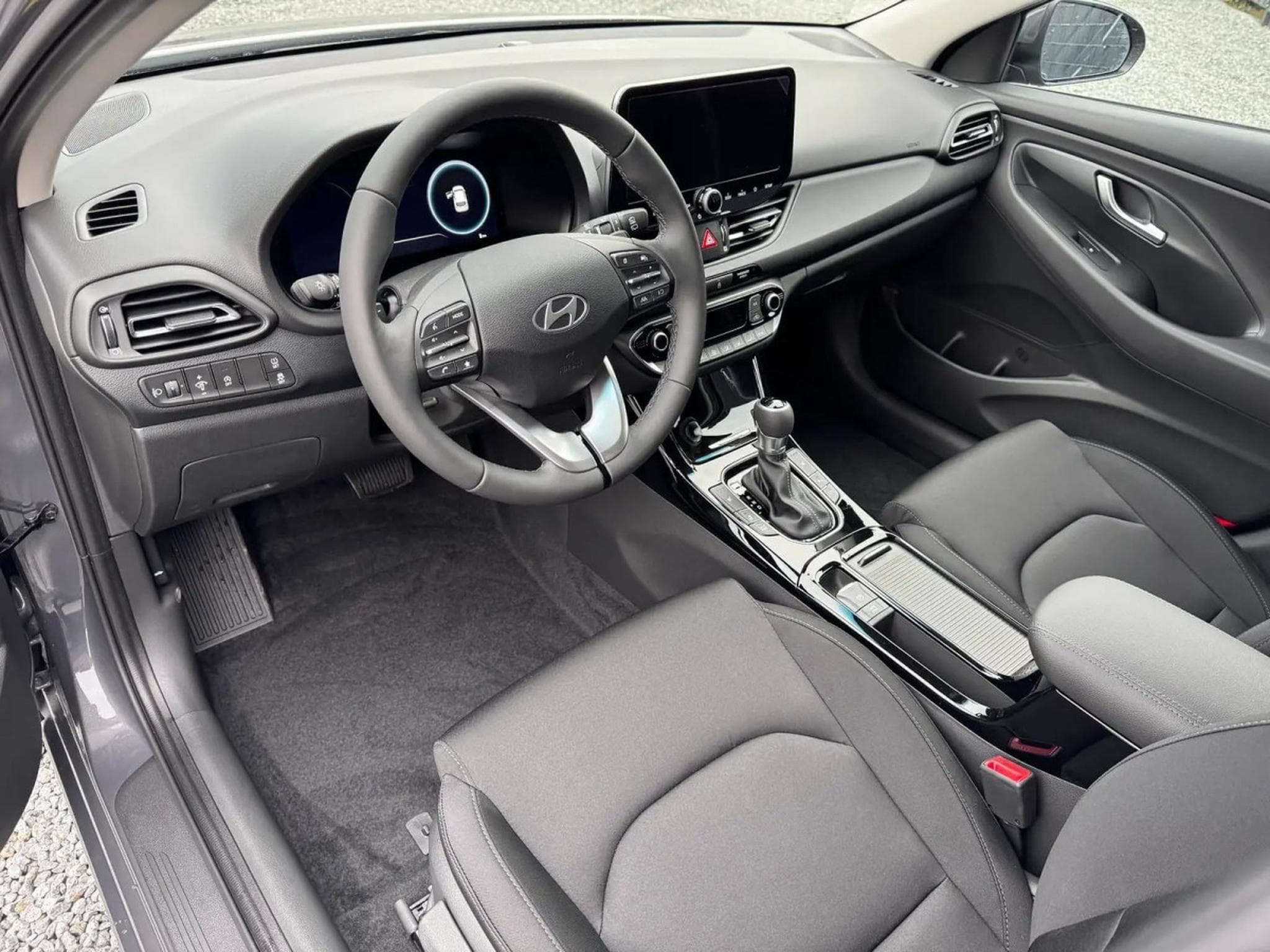 Hyundai i30 1.5 T-GDI 140 DCT Trend + (2026) - Photo 5