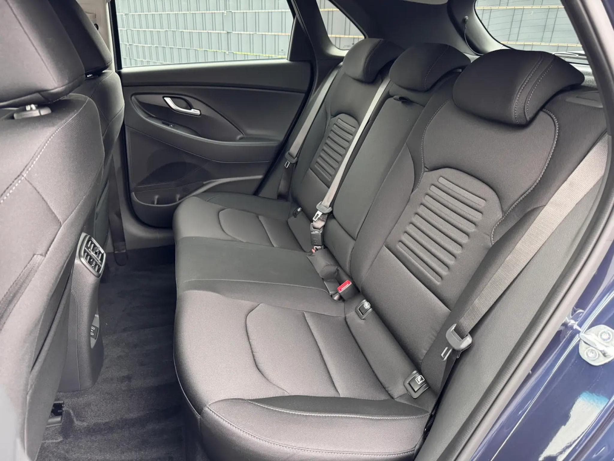 Hyundai i30 1.5 T-GDI 140 DCT Trend + (2025) - Photo 14