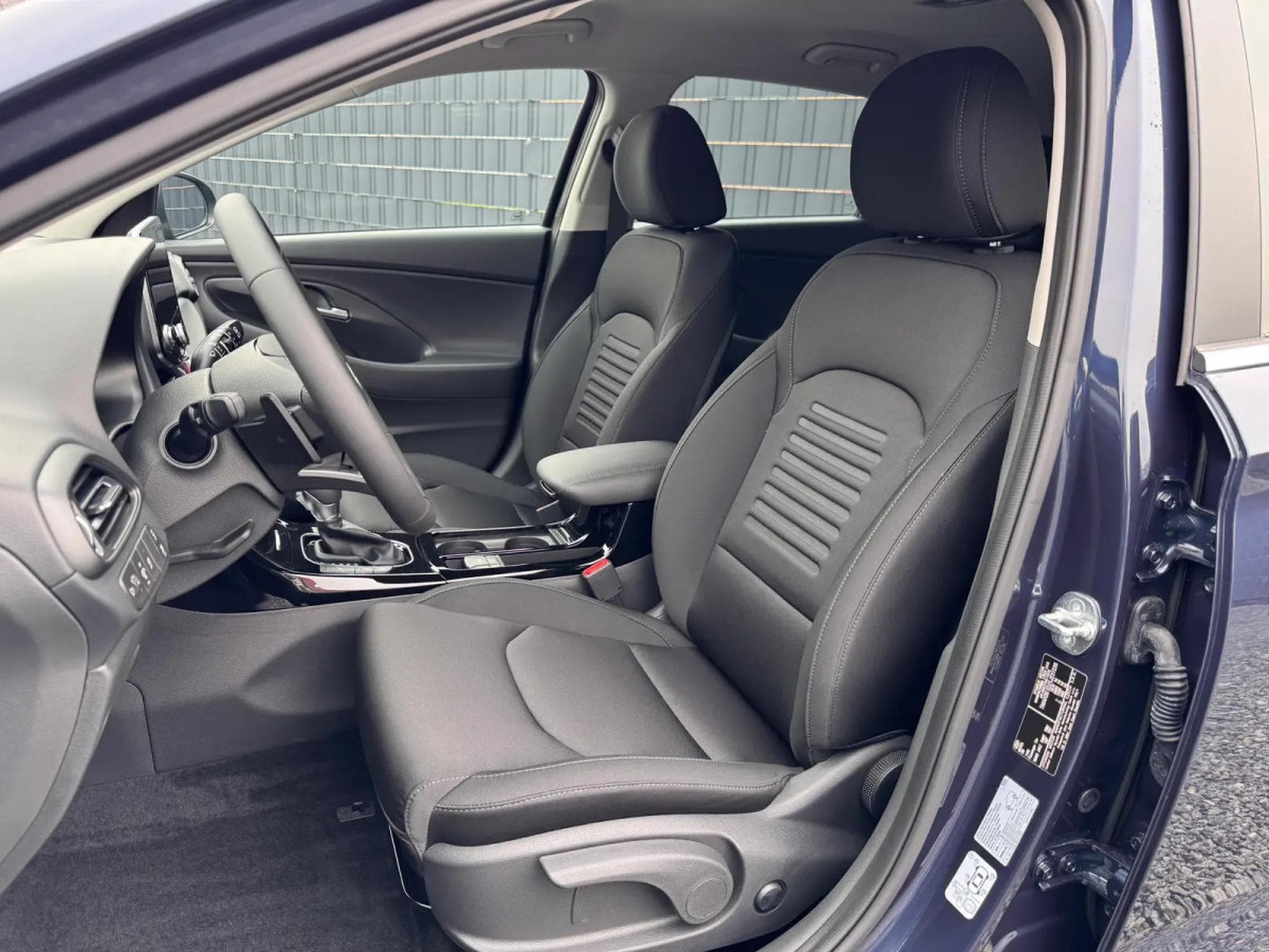 Hyundai i30 1.5 T-GDI 140 DCT Trend + (2025) - Photo 5