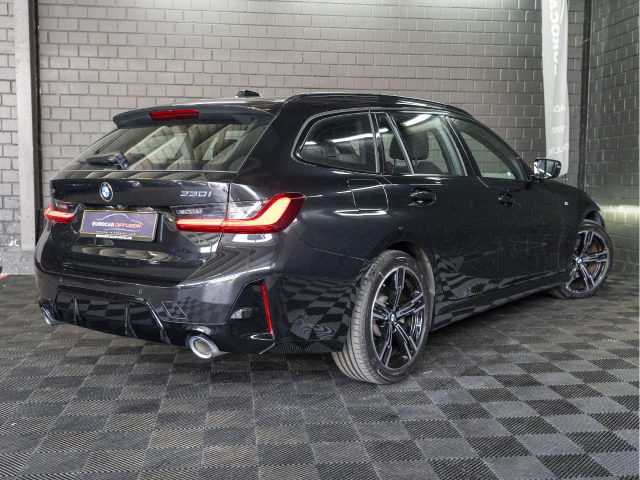 BMW 330 330i xDrive M-Sport Touring 245CV *Hayon*ACC*Sièges chauffan (2024) - Photo 6