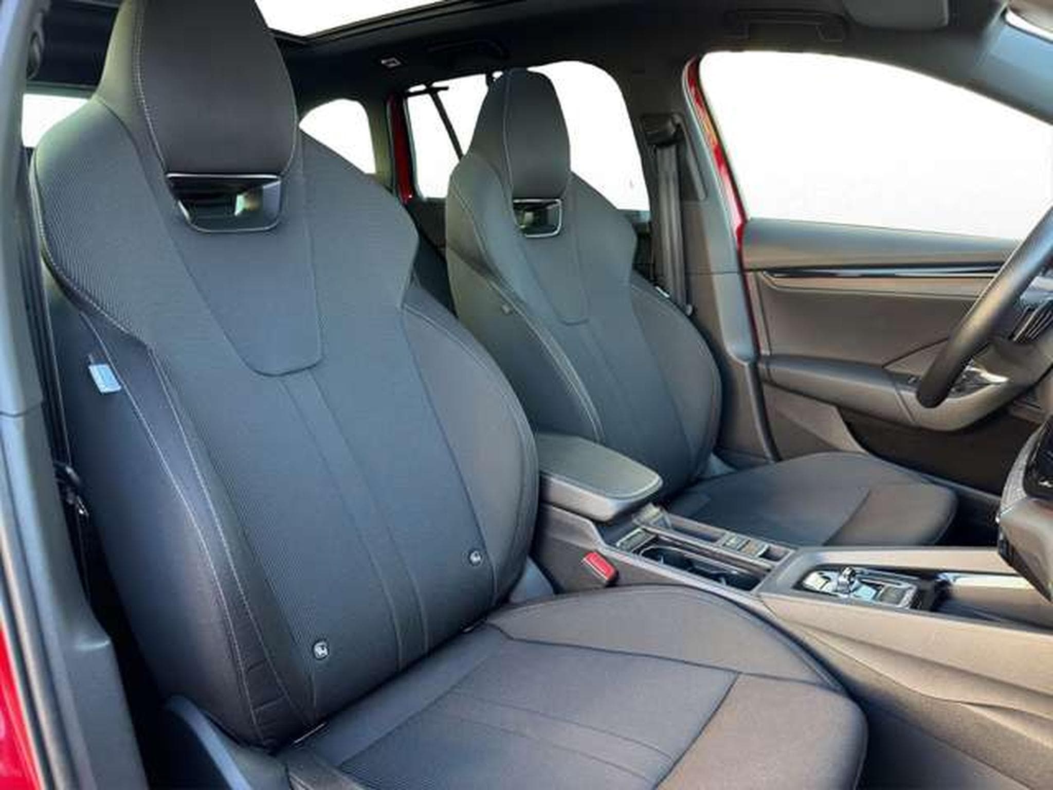Skoda Octavia 2.0 TDI DSG 4x4 Sportline/Pano/Canton/19 (2022) - Photo 18