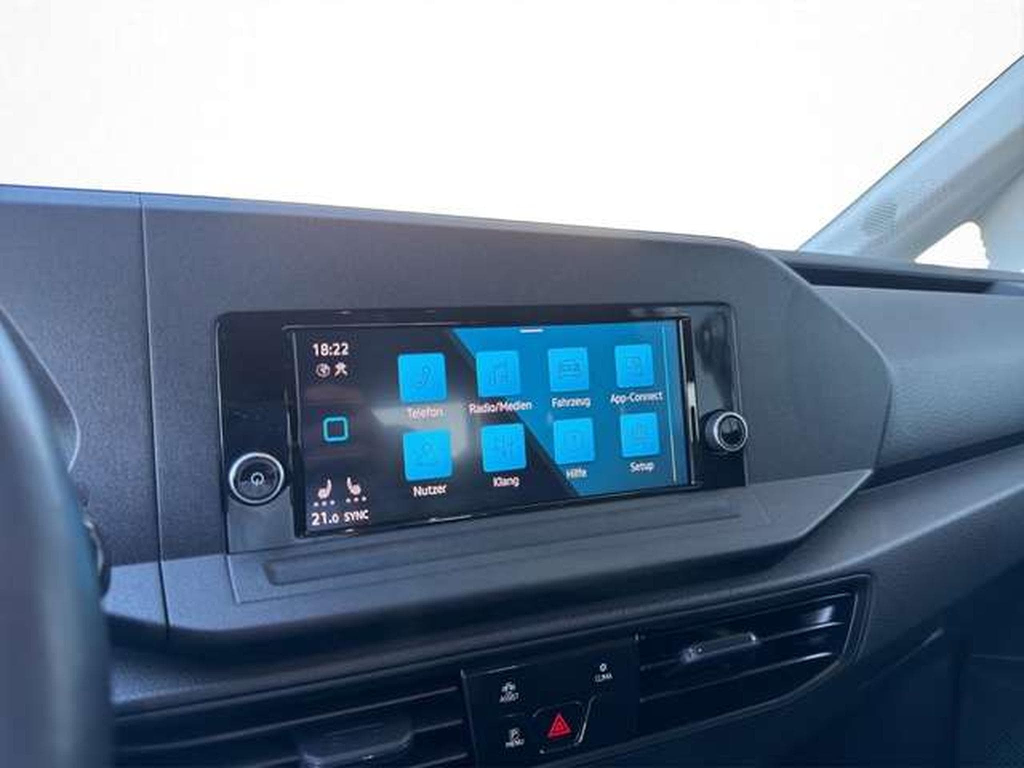 VW Autres Caddy Maxi 2.0 TDI DSG Kamera AHK 7-Sitzer App (2023) - Photo 17