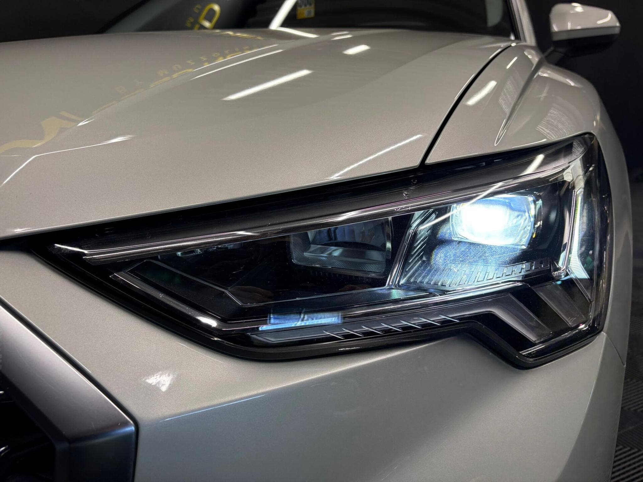 Audi Q3 Sportback 2.0 TDi 190 S line Quattro (2020) - Photo 4