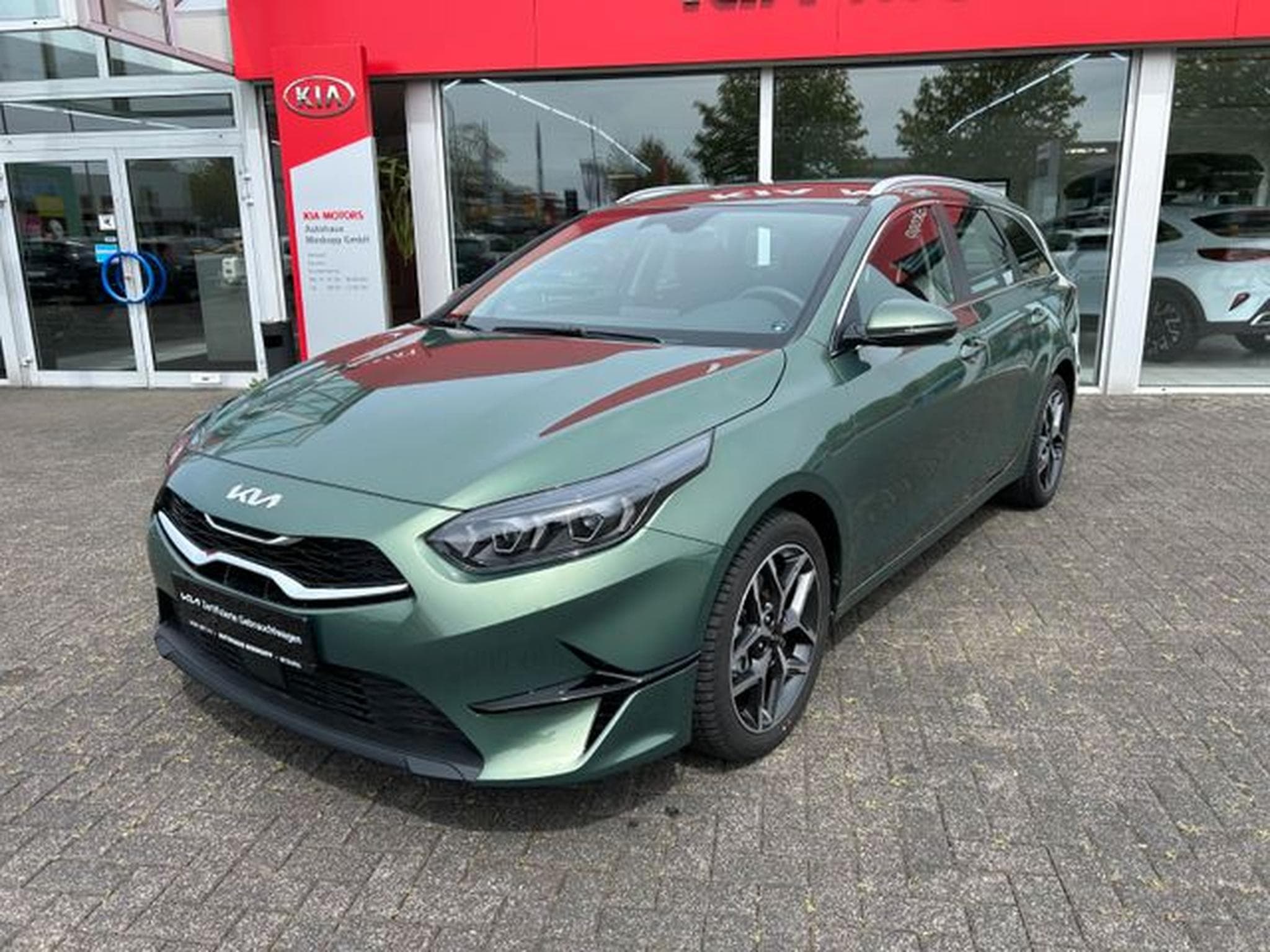 Kia Ceed Ceed SW 1,5T DCT Spirit Navi LED Kamera JBL  SHZ (2025) - Photo 3