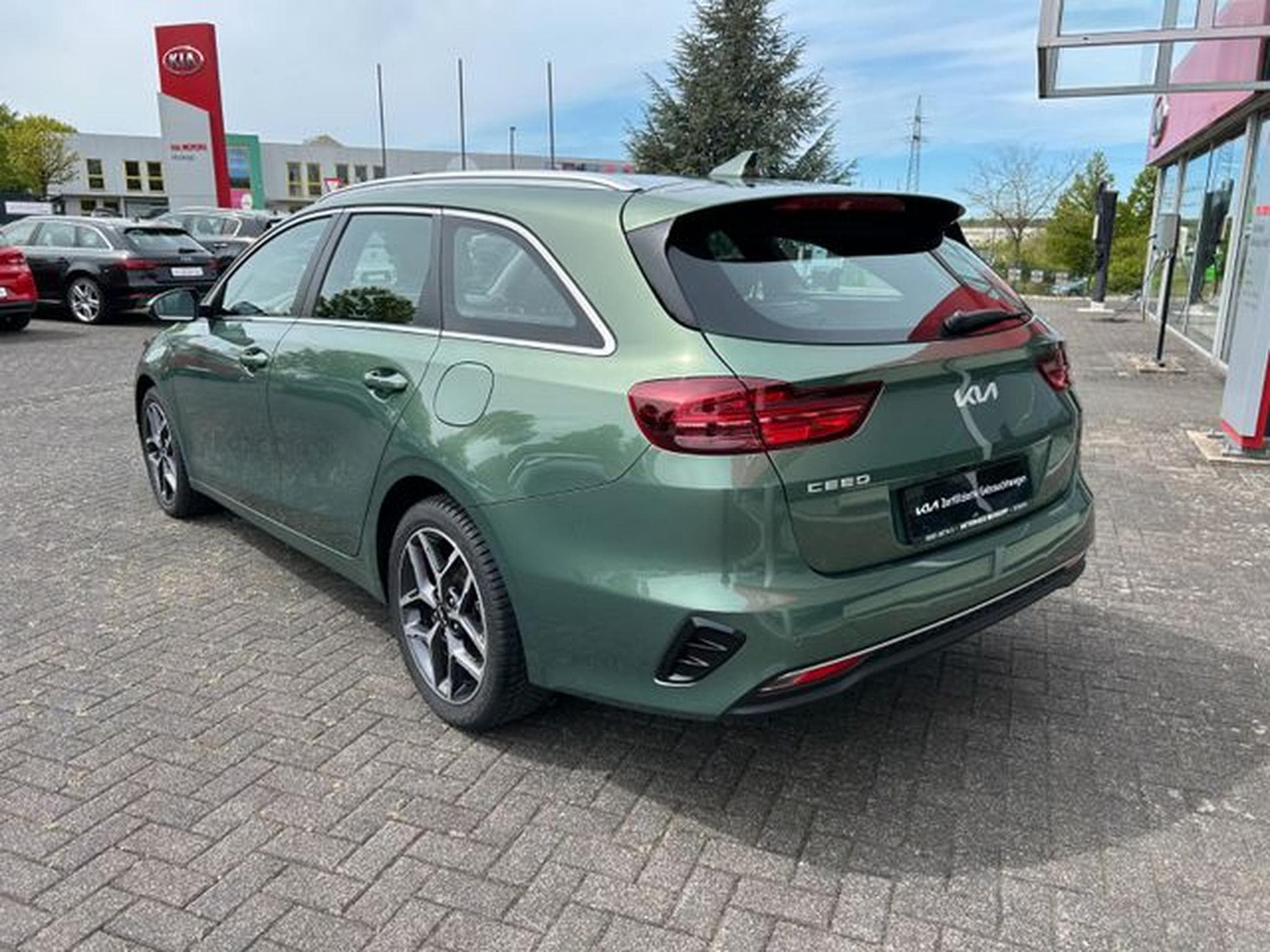 Kia Ceed Ceed SW 1,5T DCT Spirit Navi LED Kamera JBL  SHZ (2025) - Photo 5