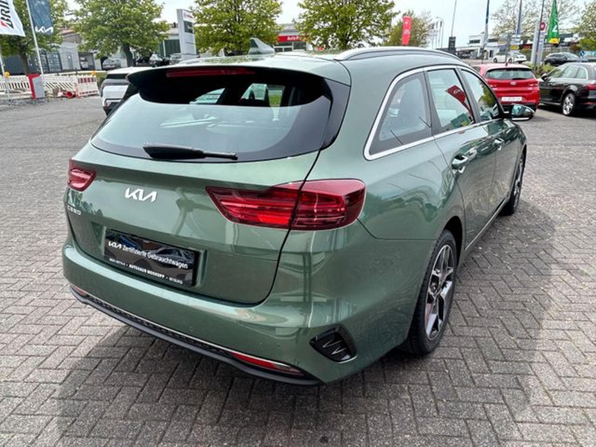 Kia Ceed Ceed SW 1,5T DCT Spirit Navi LED Kamera JBL  SHZ (2025) - Photo 8