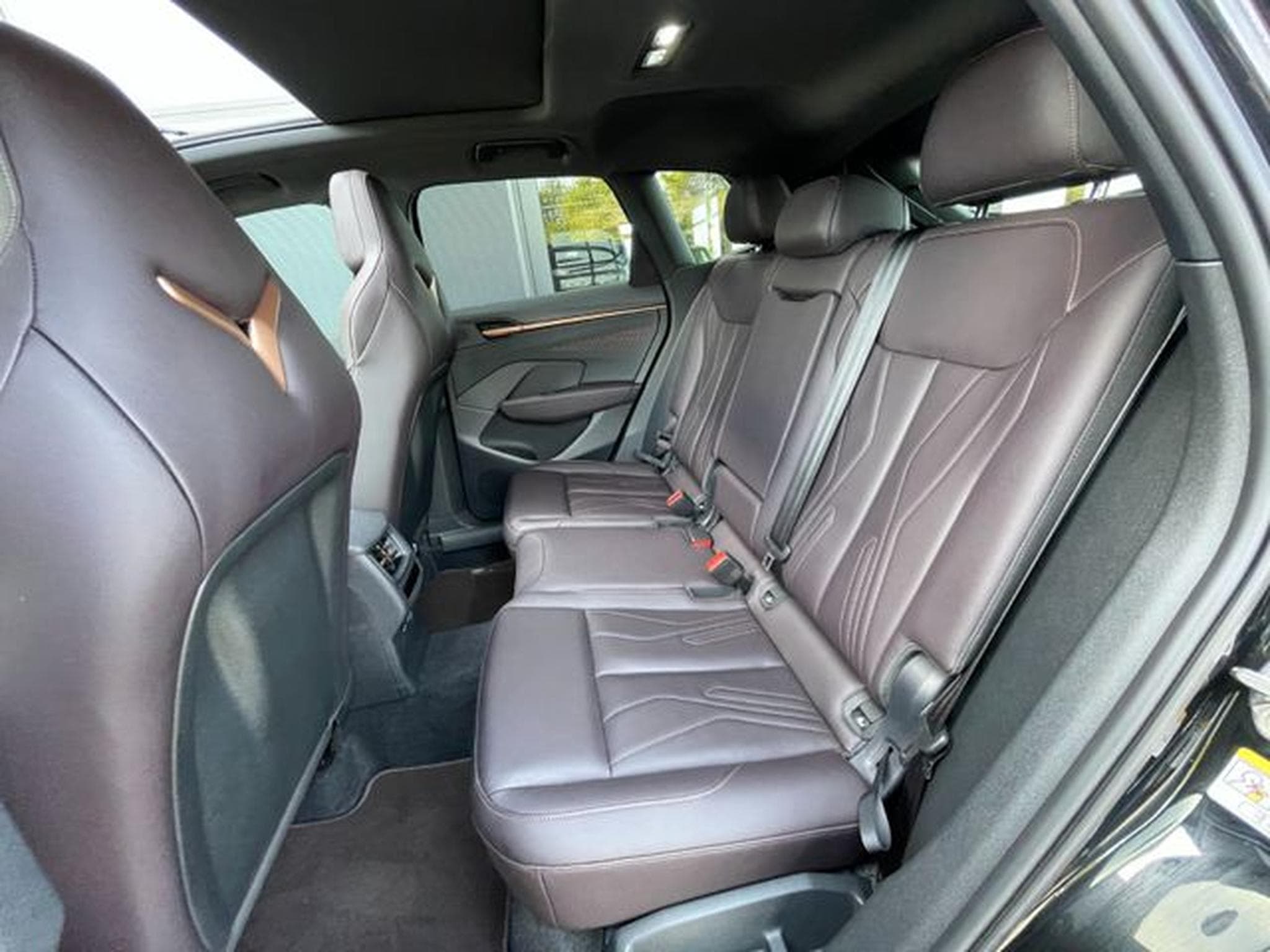 Cupra Terramar Terramar PHEV eHybrid 200kW VZ Schalensitz Stand (2025) - Photo 12