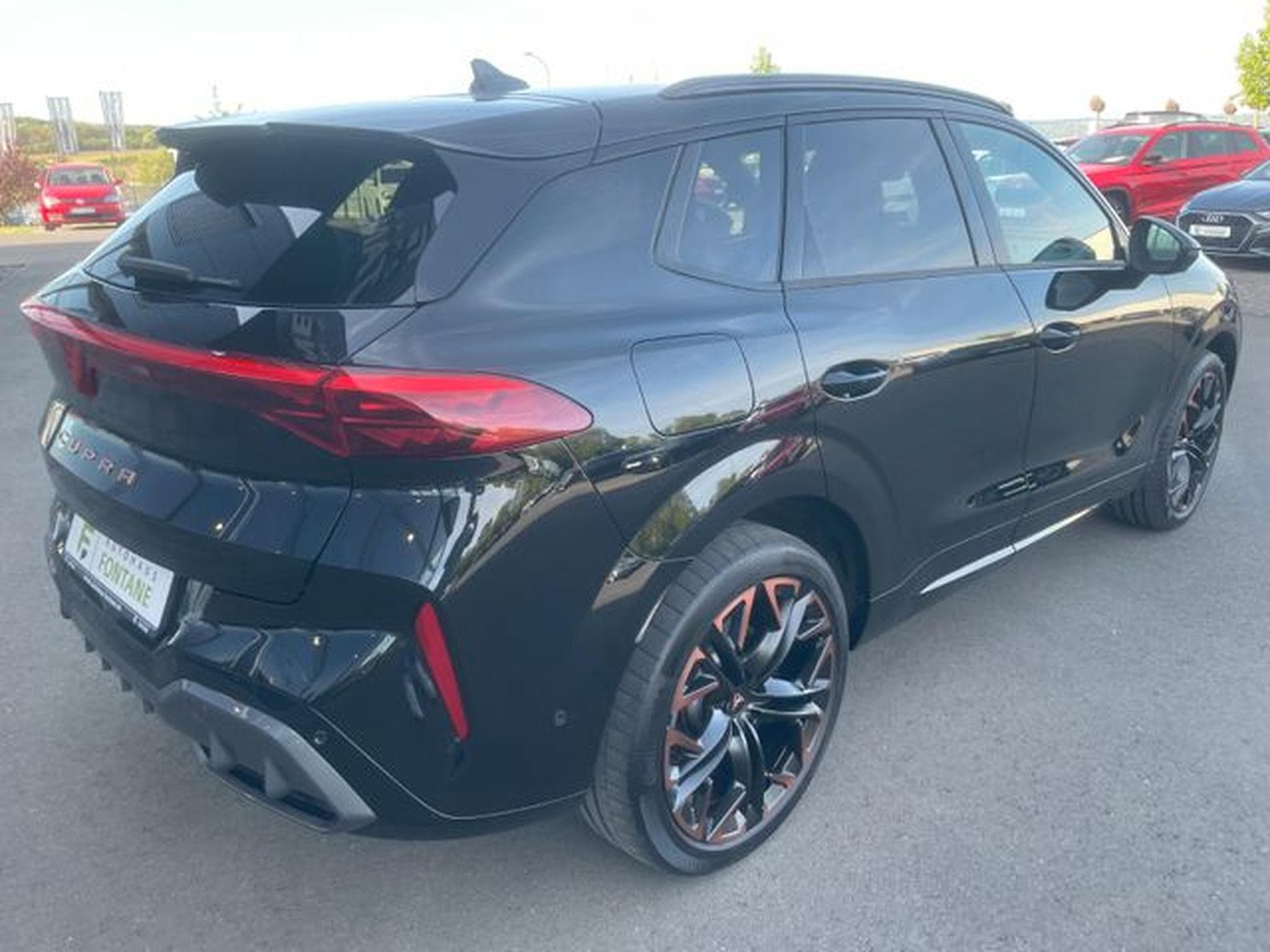 Cupra Terramar Terramar PHEV eHybrid 200kW VZ Schalensitz Stand (2025) - Photo 6