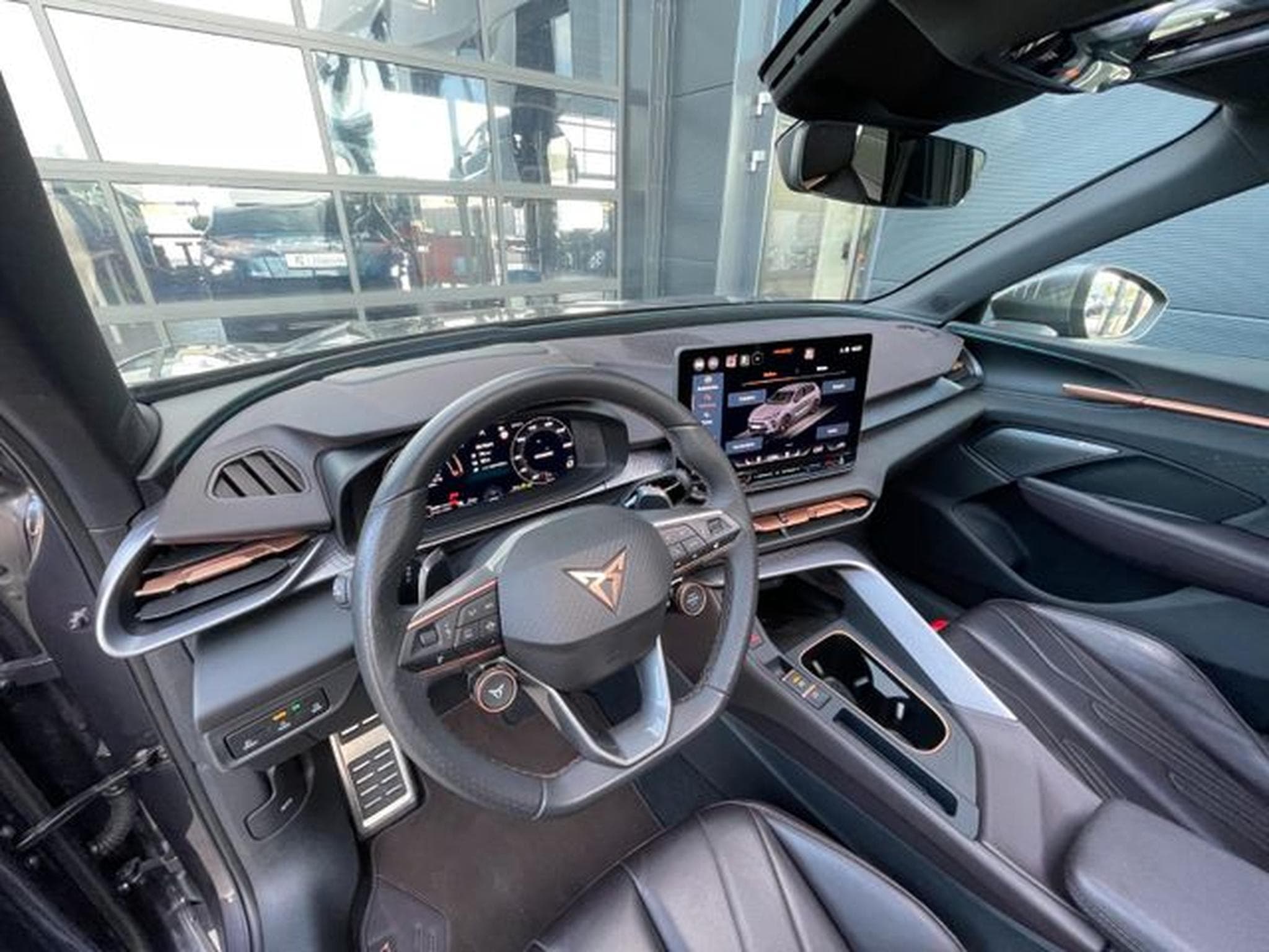 Cupra Terramar Terramar PHEV eHybrid 200kW VZ Leder Pano Matrix (2025) - Photo 11