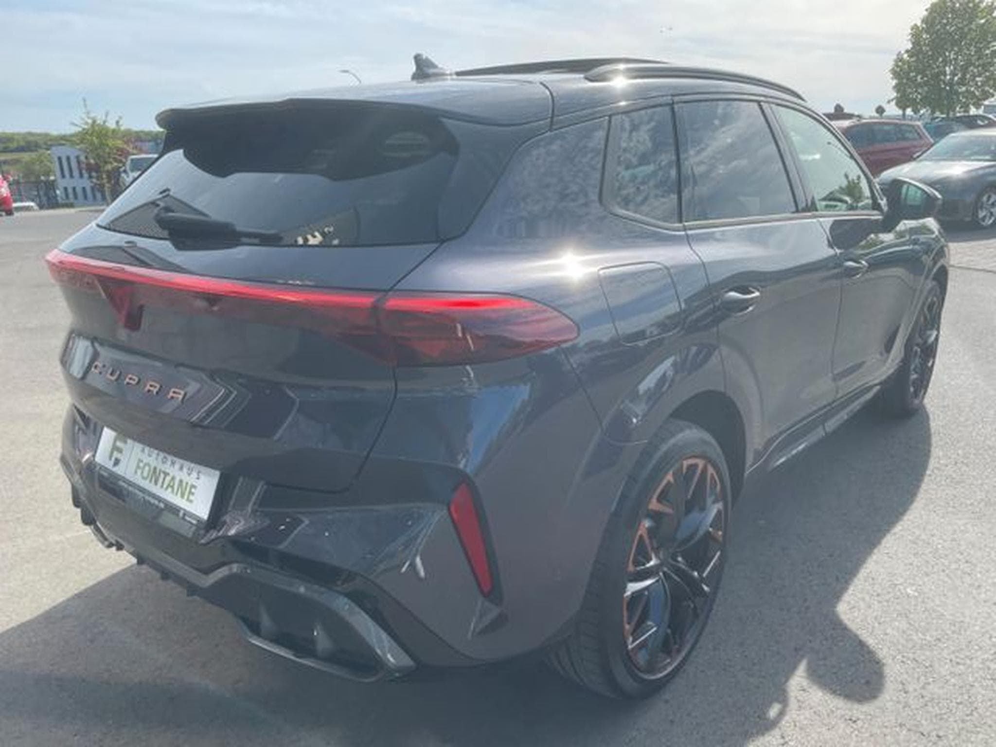 Cupra Terramar Terramar PHEV eHybrid 200kW VZ Leder Pano Matrix (2025) - Photo 6