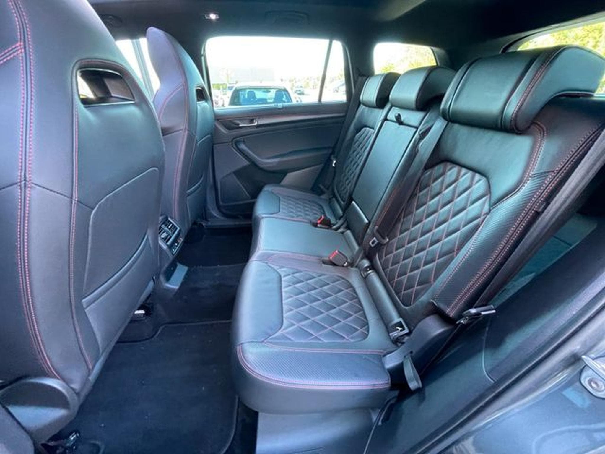 Skoda Kodiaq Kodiaq RS 2,0TSi 4x4 Pano AHK Voll-Leder 360° (2022) - Photo 13