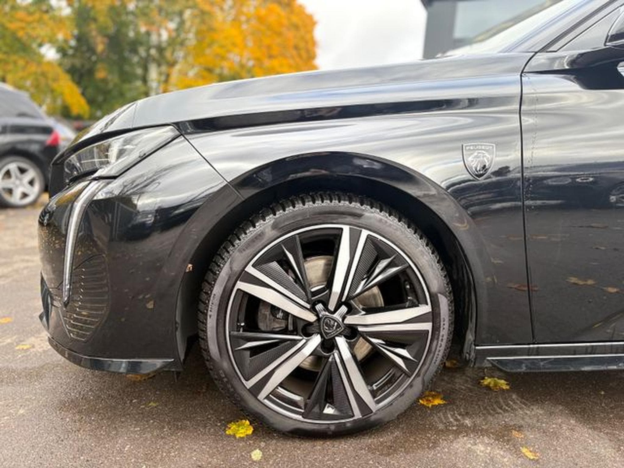 Peugeot 308 308 SW GT*AUT*PANORAMA*MATRIX*360 KAMERA*TRAUM* (2022) - Foto 13