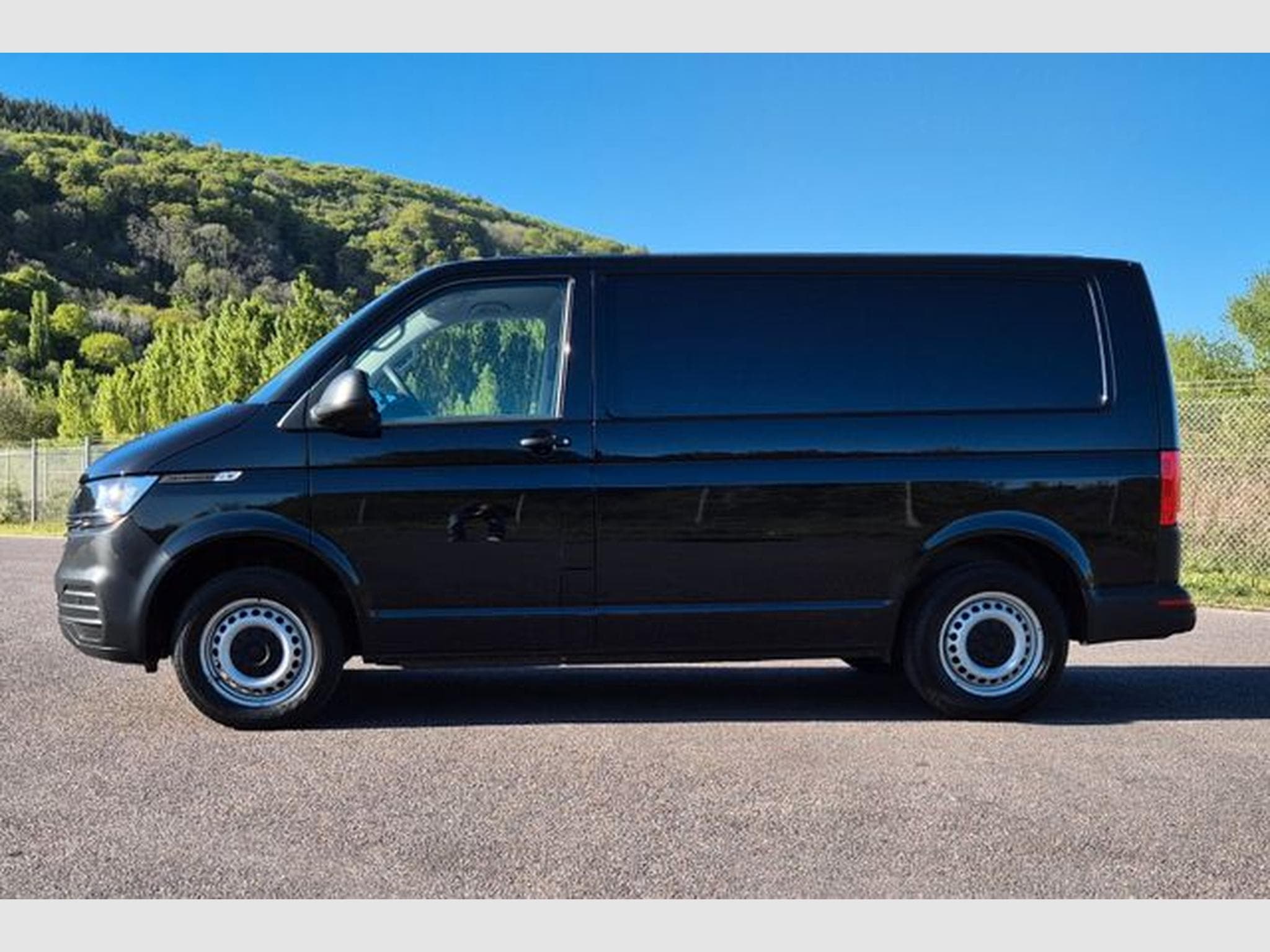 VW T6.1 T6.1 Transporter 2.0 TDI, Navi, Kamera. (2021) - Photo 2