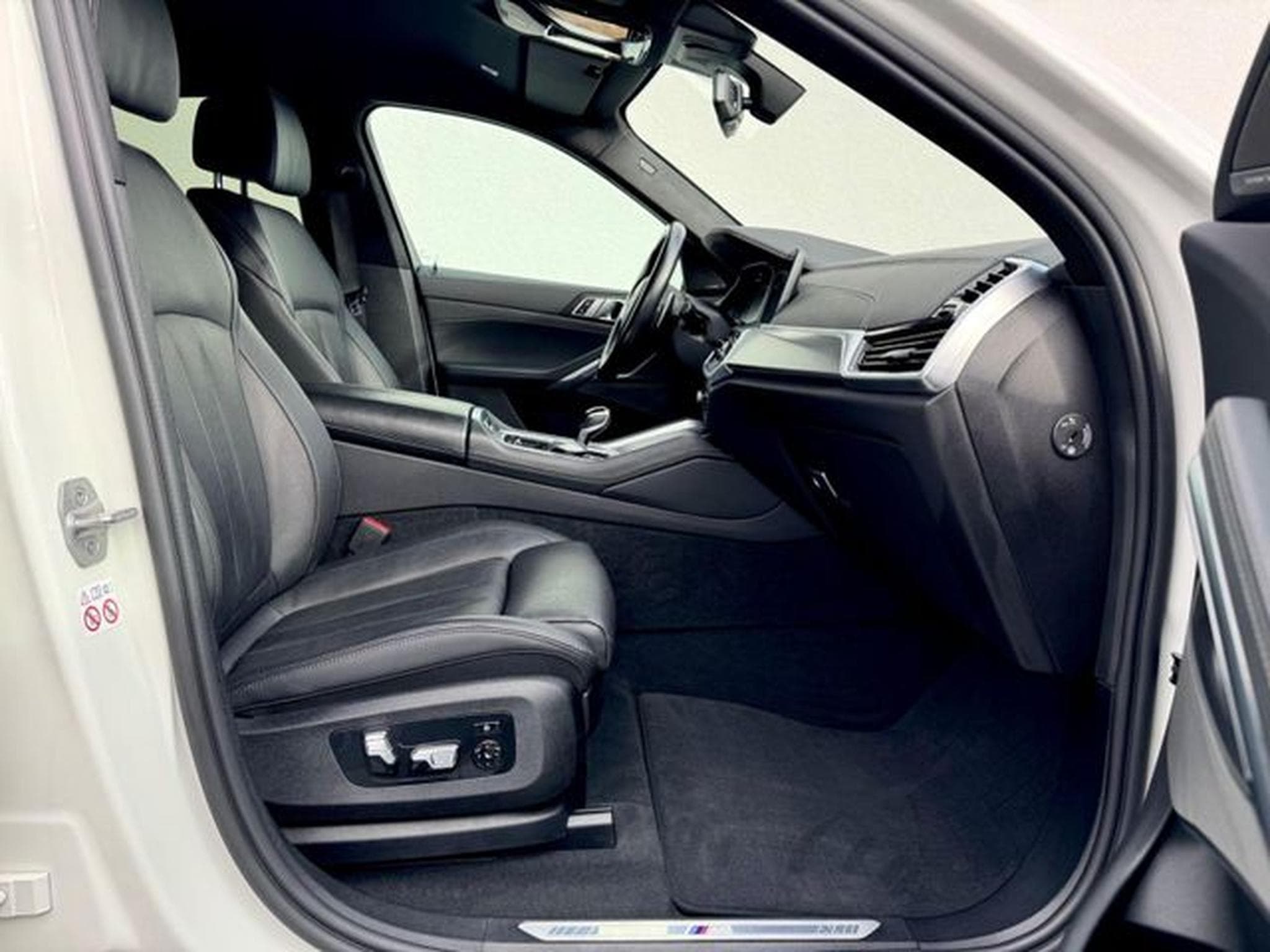 BMW X6 X6 xDrive 30 d M Sport Paket /LASER/HUD/H&amp;K/CAM (2022) - Foto 13